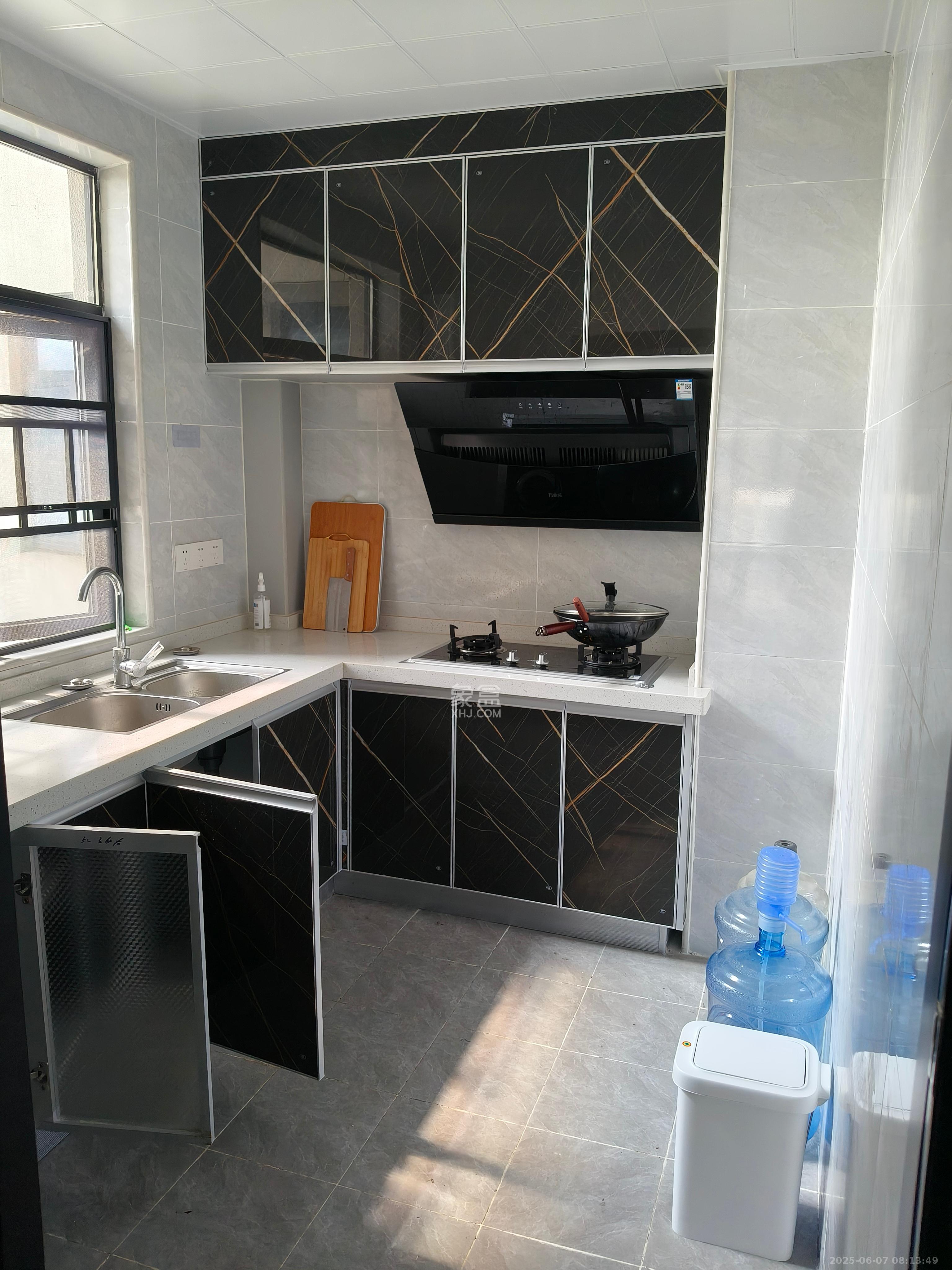 盛地东方芯府 3室2厅2卫 2200.0元/月 盛地东方芯府 3室2厅2卫 2200.0元/月室内图