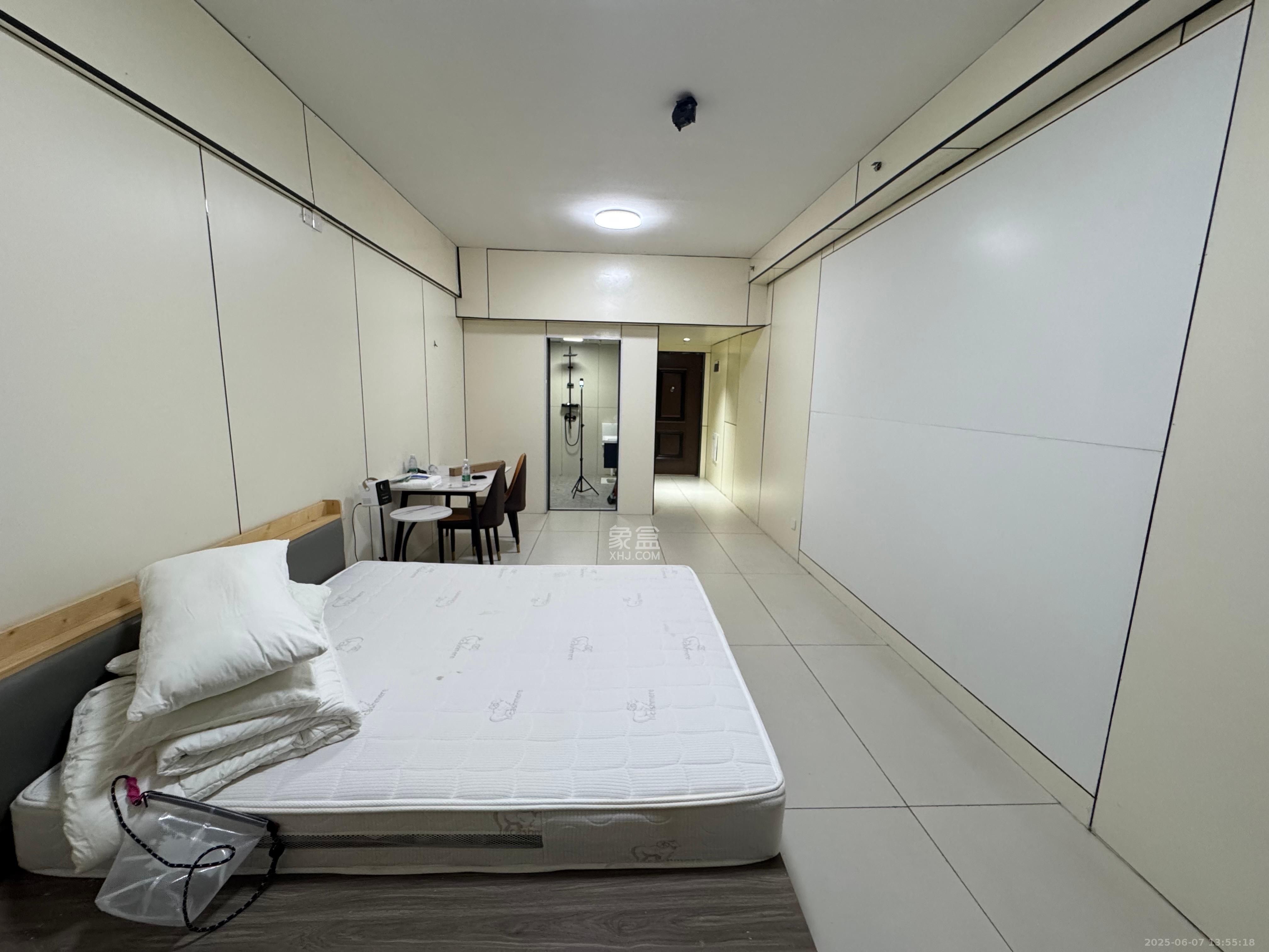 长房东旭国际 1室1厅1卫 1500.0元/月 长房东旭国际 1室1厅1卫 1500.0元/月室内图