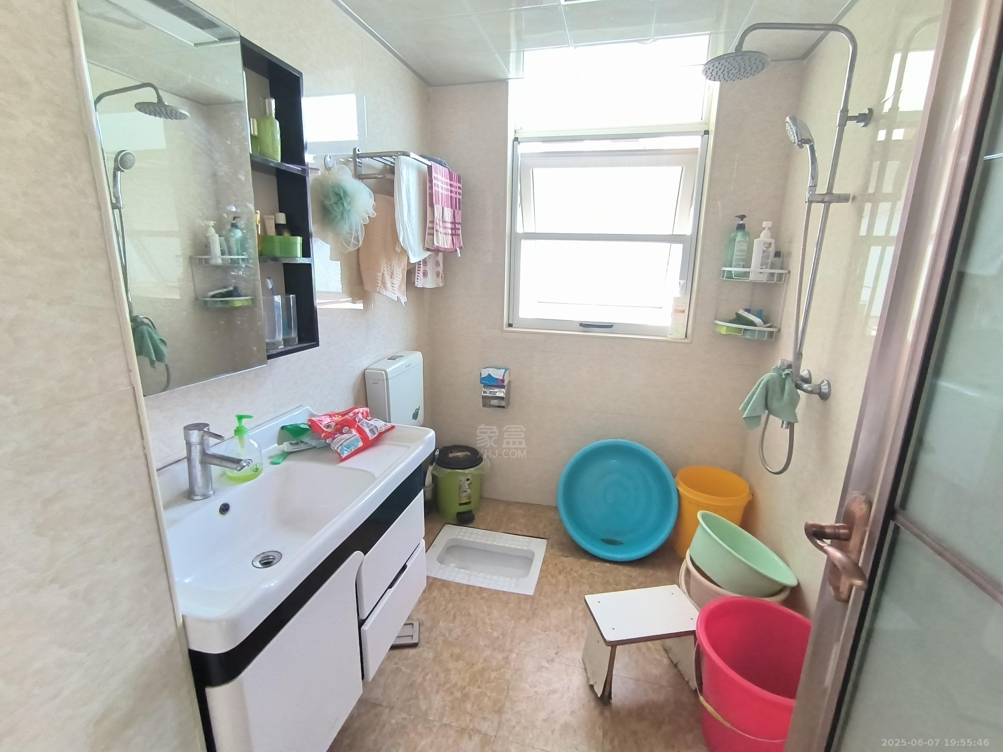 佳兆业金域天下三期 3室2厅1卫 2000.0元/月 佳兆业金域天下三期 3室2厅1卫 2000.0元/月室内图