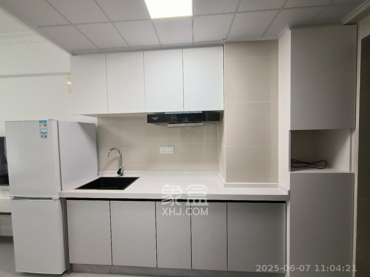 中建芙蓉嘉苑 1室1厅1卫 1150.0元/月 中建芙蓉嘉苑 1室1厅1卫 1150.0元/月室内图