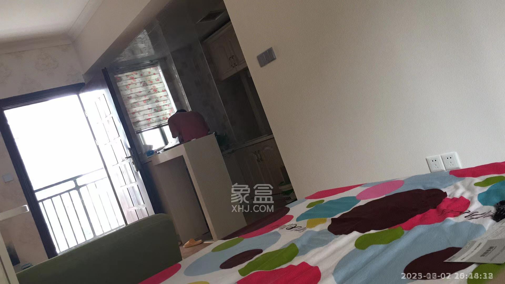 美的城二期 1室1厅1卫 1300.0元/月 美的城二期 1室1厅1卫 1300.0元/月室内图