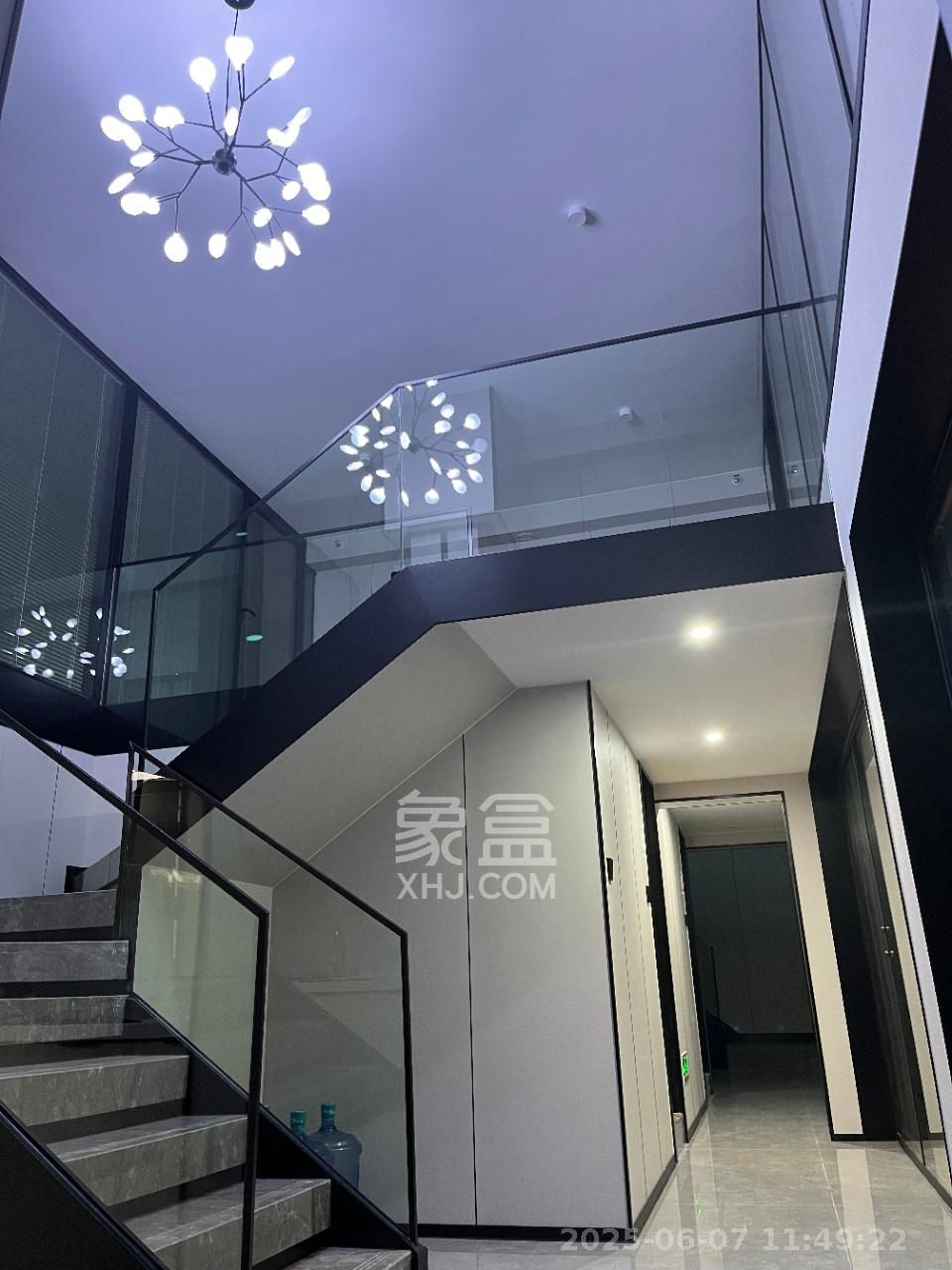 京武浪琴山三期(京武中心) 5室1厅1卫 38000.0元/月 京武浪琴山三期(京武中心) 5室1厅1卫 38000.0元/月室内图