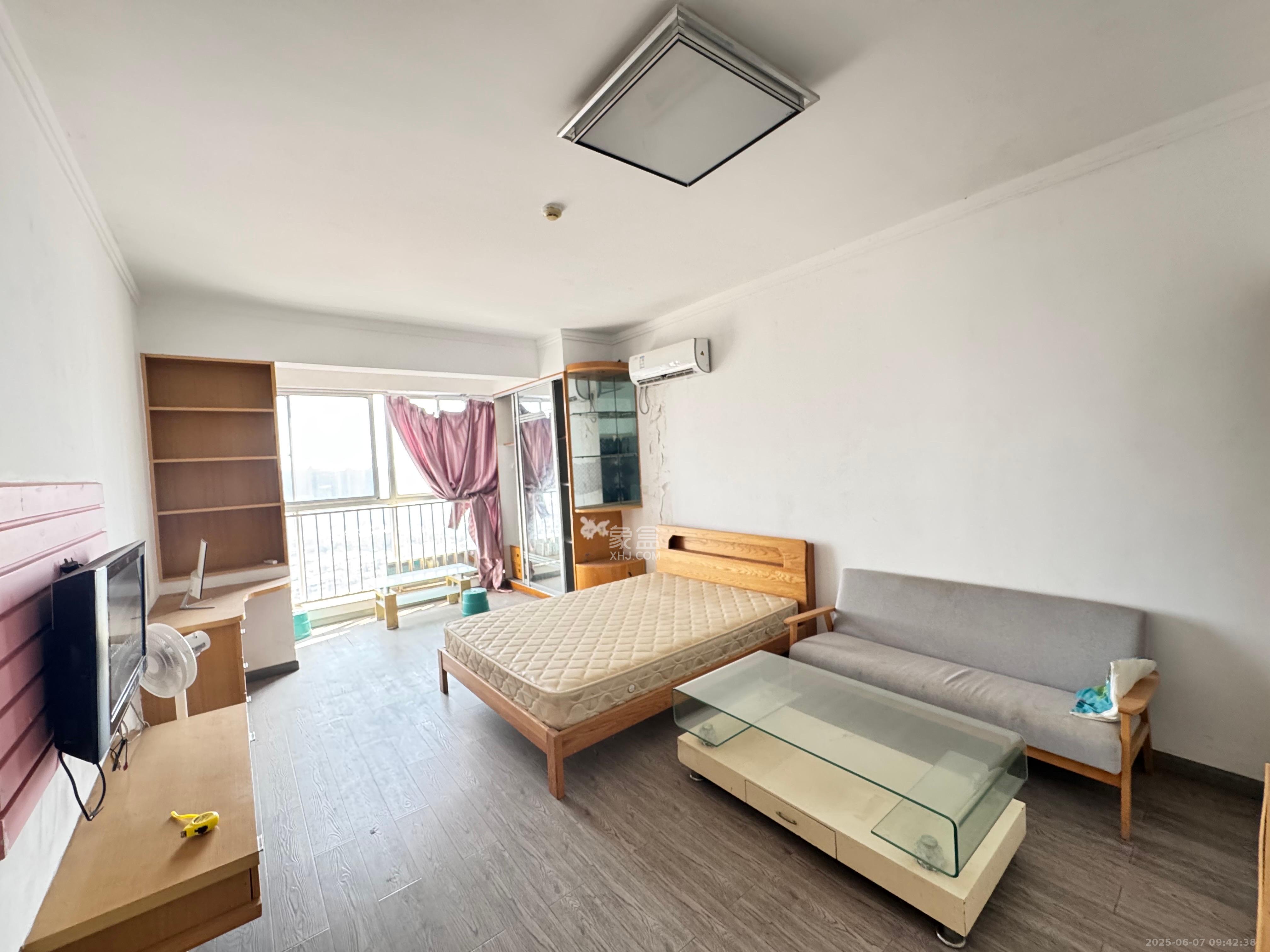 东方新世界  1室0厅1卫   1600.00元/月室内图