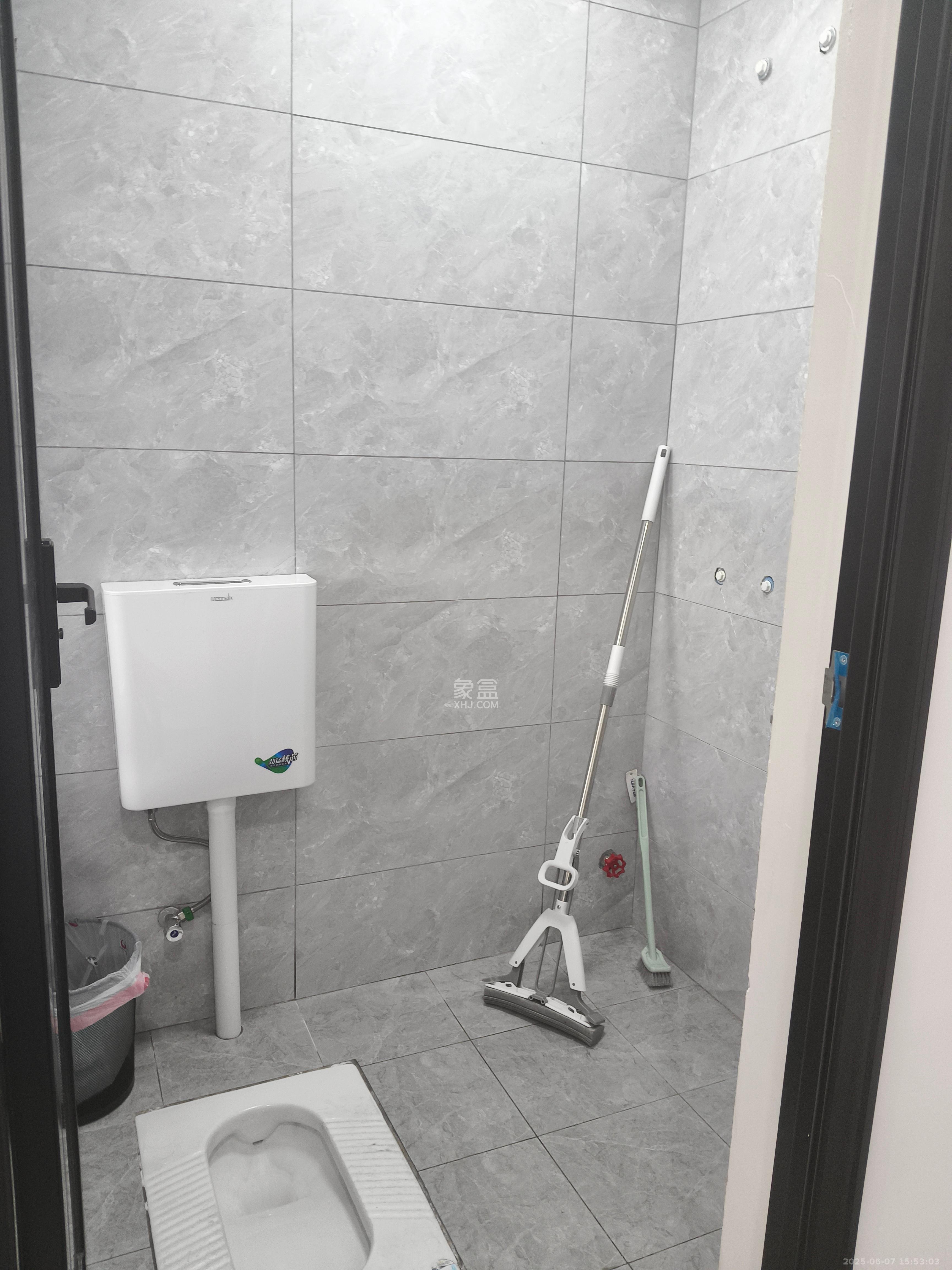 奥克斯滨仕花园(奥克斯洋湖广场/奥克斯中心)  1室0厅1卫    2100.0元/月 奥克斯滨仕花园(奥克斯洋湖广场/奥克斯中心)  1室0厅1卫    2100.0元/月