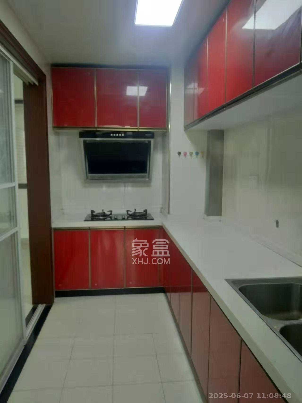 鑫远湘府华城 4室2厅1卫 3000.0元/月 鑫远湘府华城 4室2厅1卫 3000.0元/月室内图