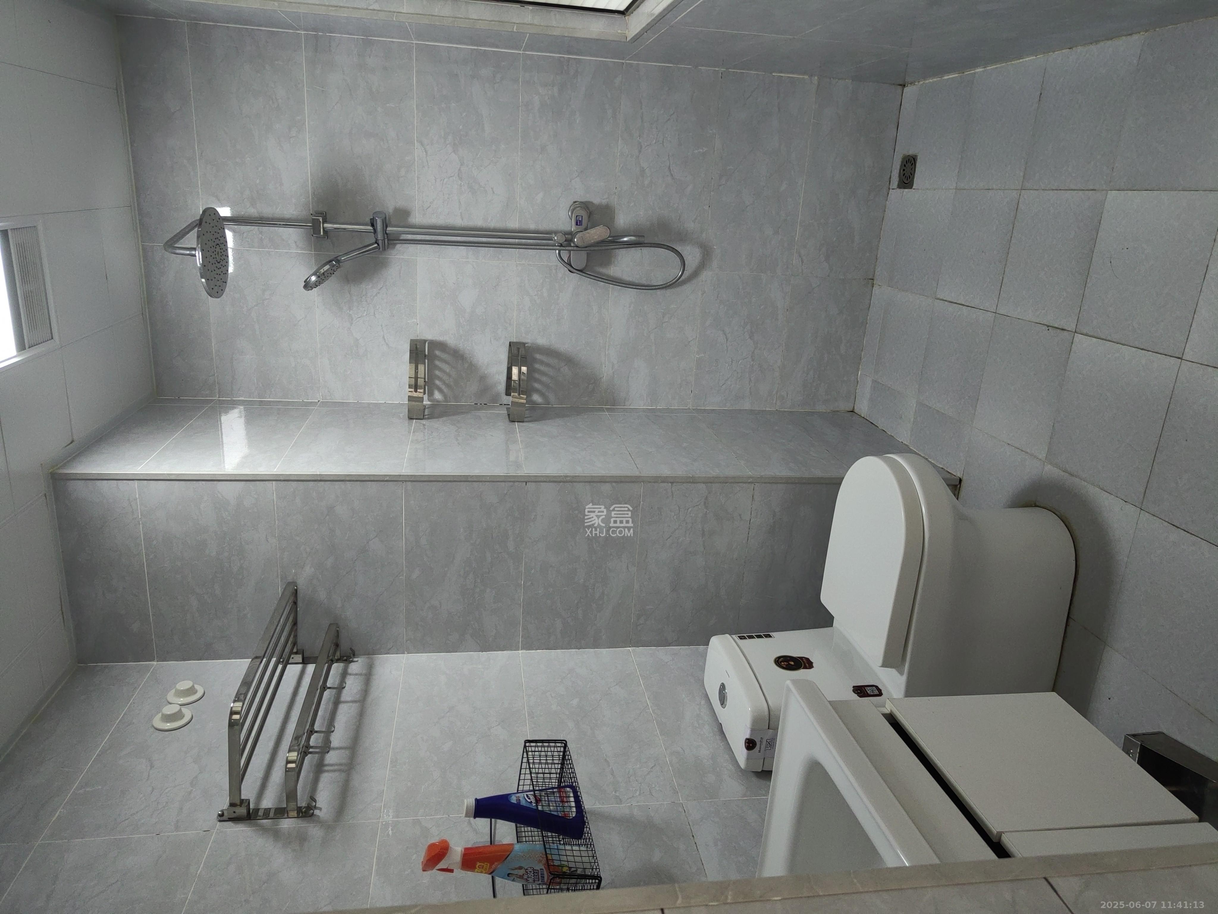 新天地步步高 1室1厅1卫 1000.0元/月 新天地步步高 1室1厅1卫 1000.0元/月室内图