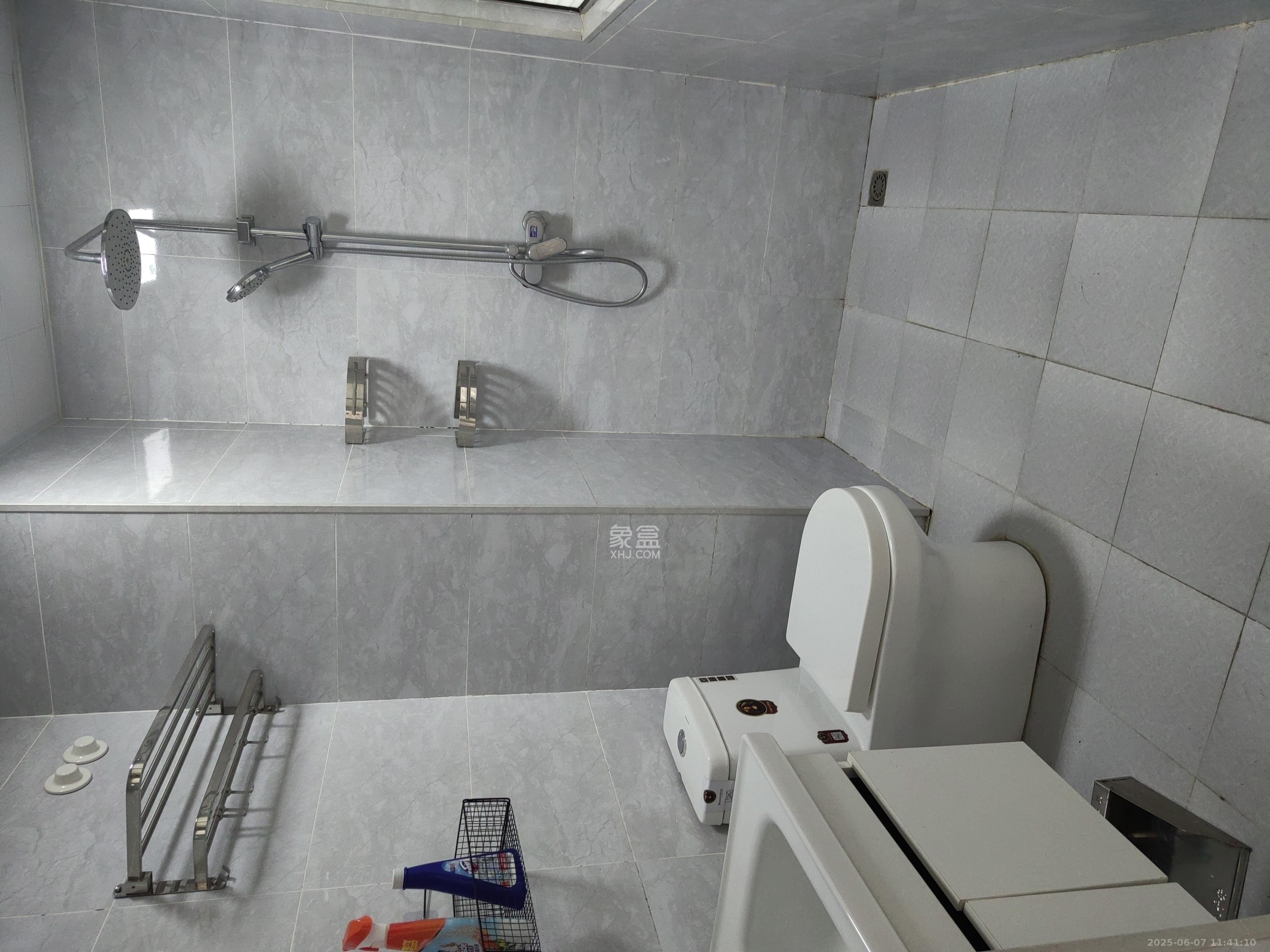 新天地步步高 1室1厅1卫 1000.0元/月 新天地步步高 1室1厅1卫 1000.0元/月室内图