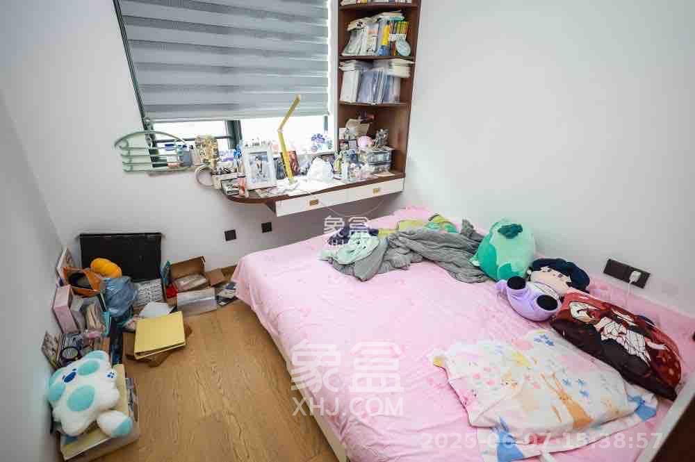 长房云西府一期  3室2厅2卫   3200.00元/月室内图