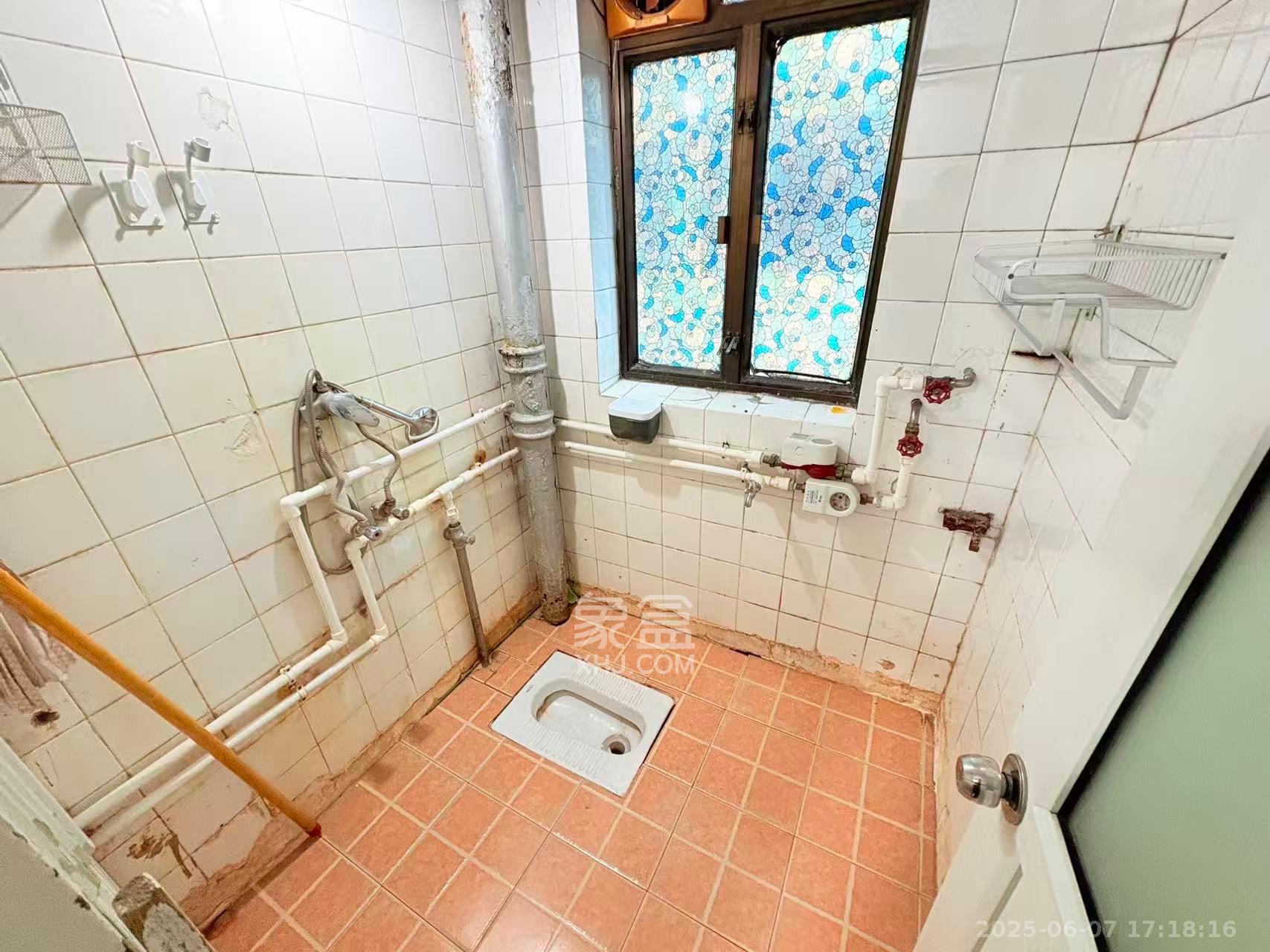 省财政厅宿舍 3室2厅2卫 3000.0元/月 省财政厅宿舍 3室2厅2卫 3000.0元/月室内图