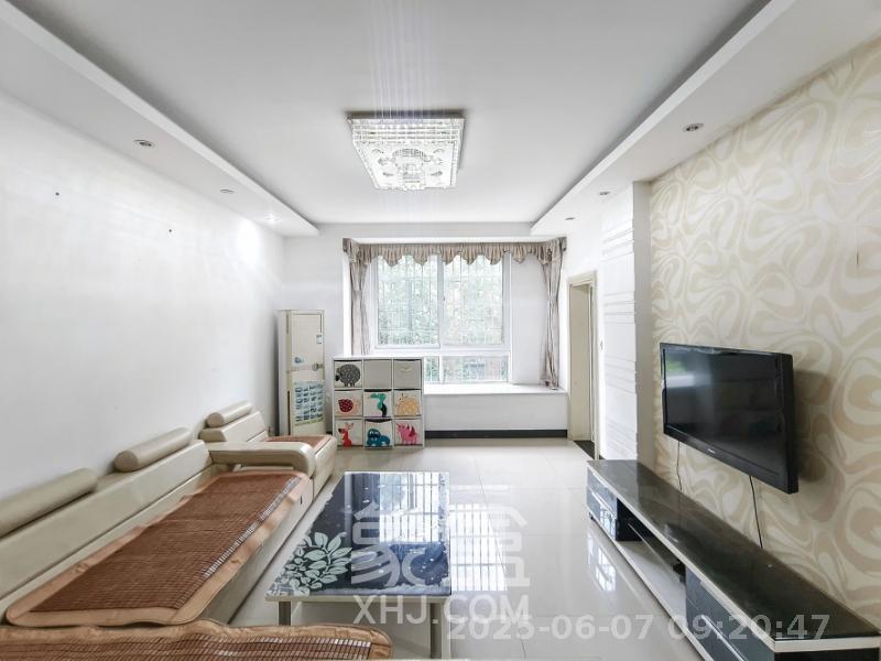 山水湾  3室1厅1卫   1700.00元/月室内图