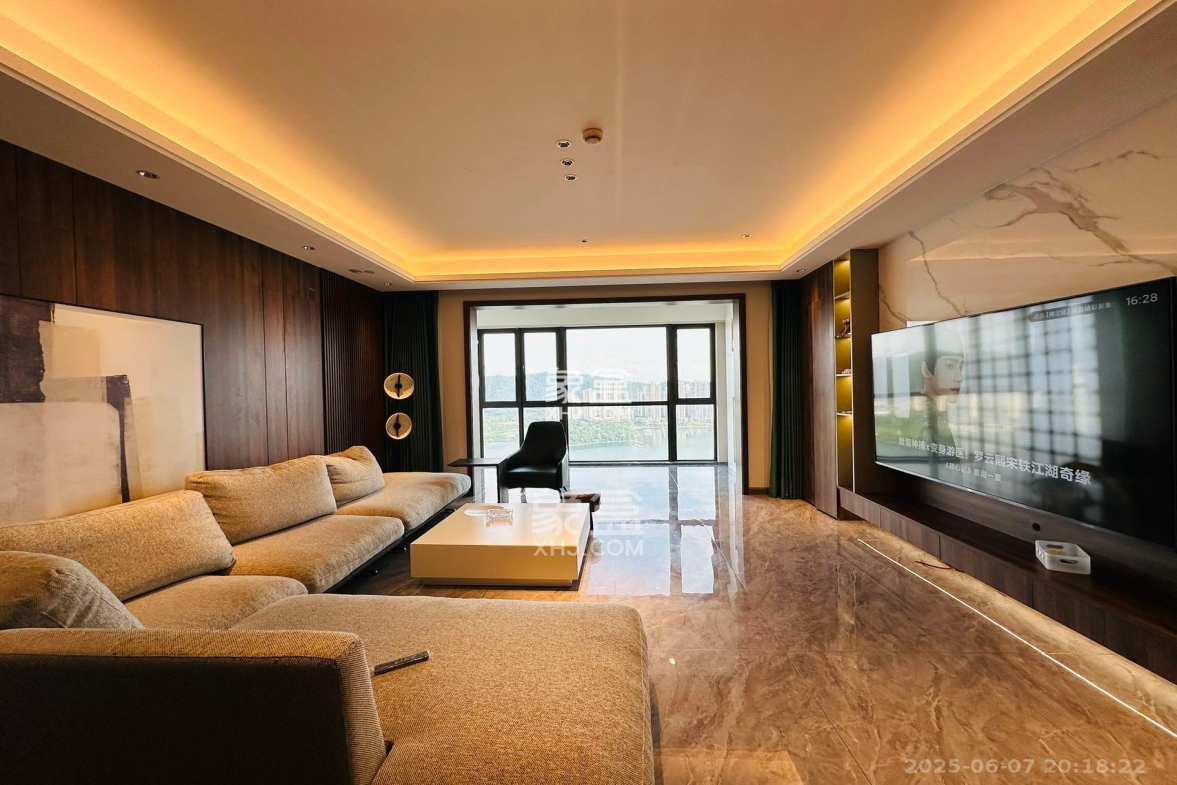 达美溪湖湾 5室2厅2卫 13000.0元/月 达美溪湖湾 5室2厅2卫 13000.0元/月室内图