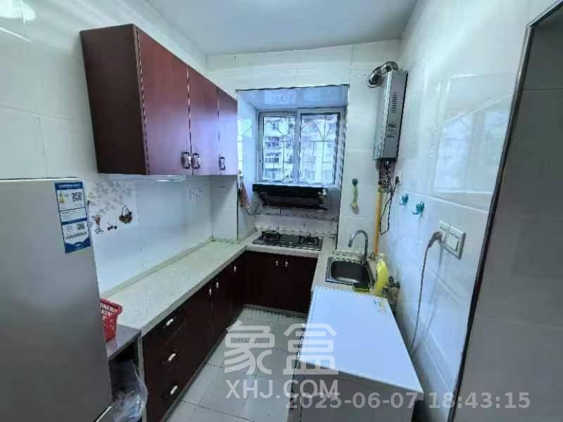 湖橡宿舍/湖橡小区  2室1厅1卫   1700.00元/月室内图