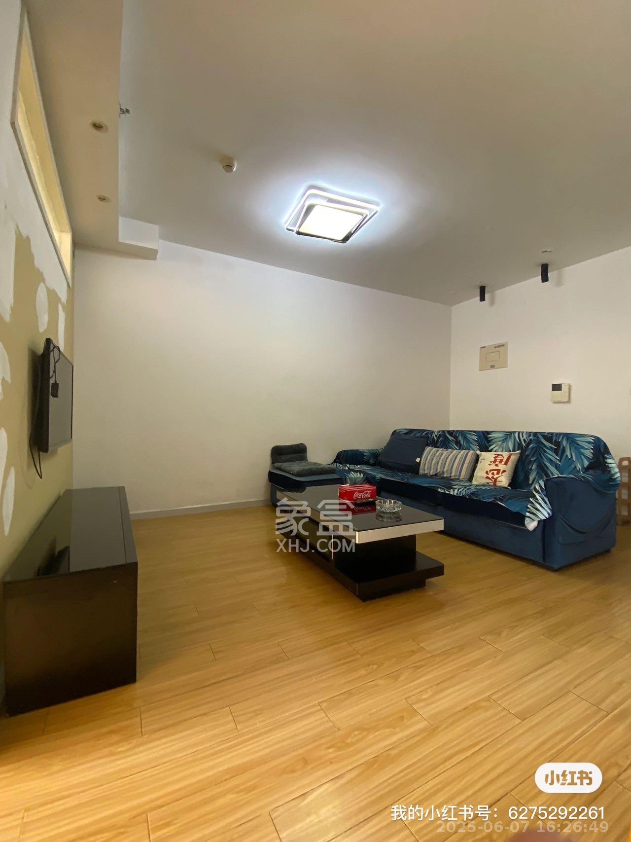 北辰三角洲E5区 1室1厅1卫 2000.0元/月 北辰三角洲E5区 1室1厅1卫 2000.0元/月室内图