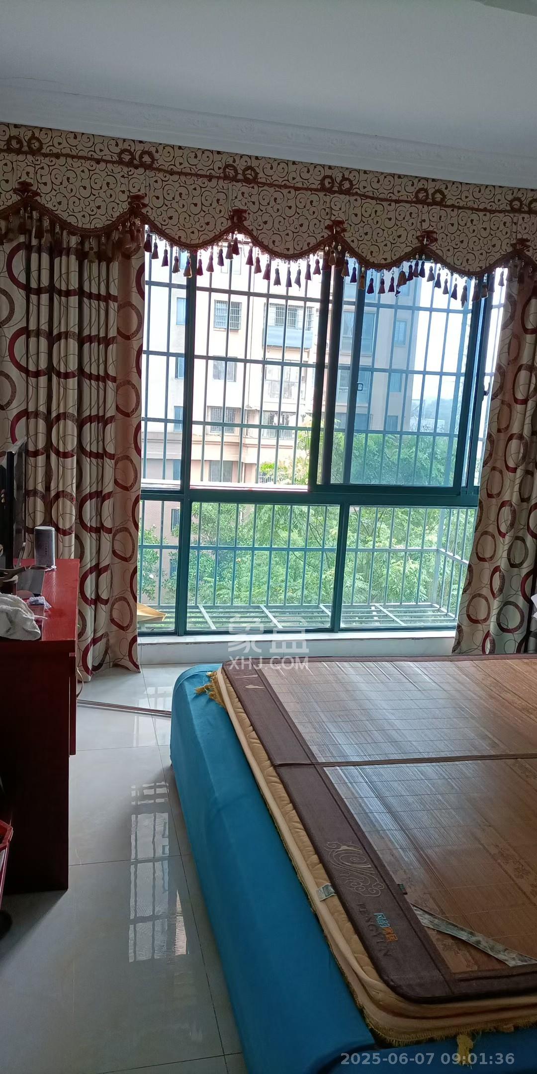 才子佳郡 3室2厅1卫 2000.0元/月 才子佳郡 3室2厅1卫 2000.0元/月室内图