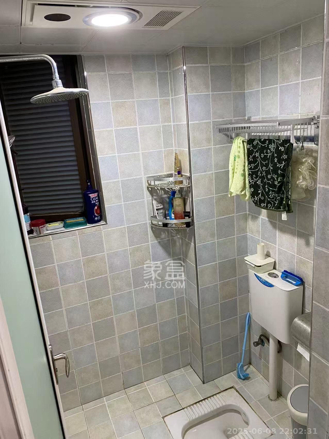 华润置地广场一期  1室1厅1卫   2300.00元/月室内图