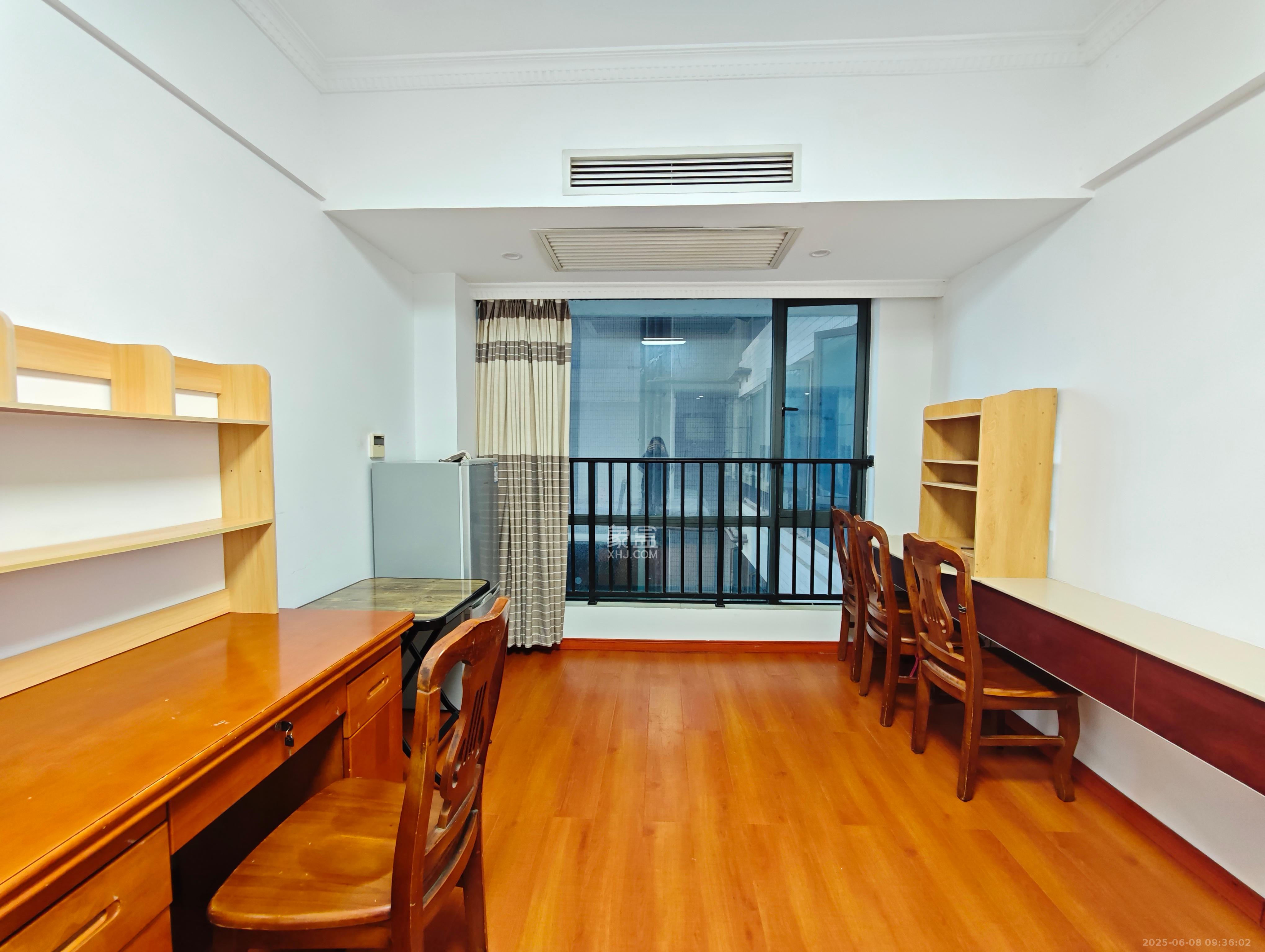 名富公寓 1室1厅1卫 1700.0元/月 名富公寓 1室1厅1卫 1700.0元/月室内图