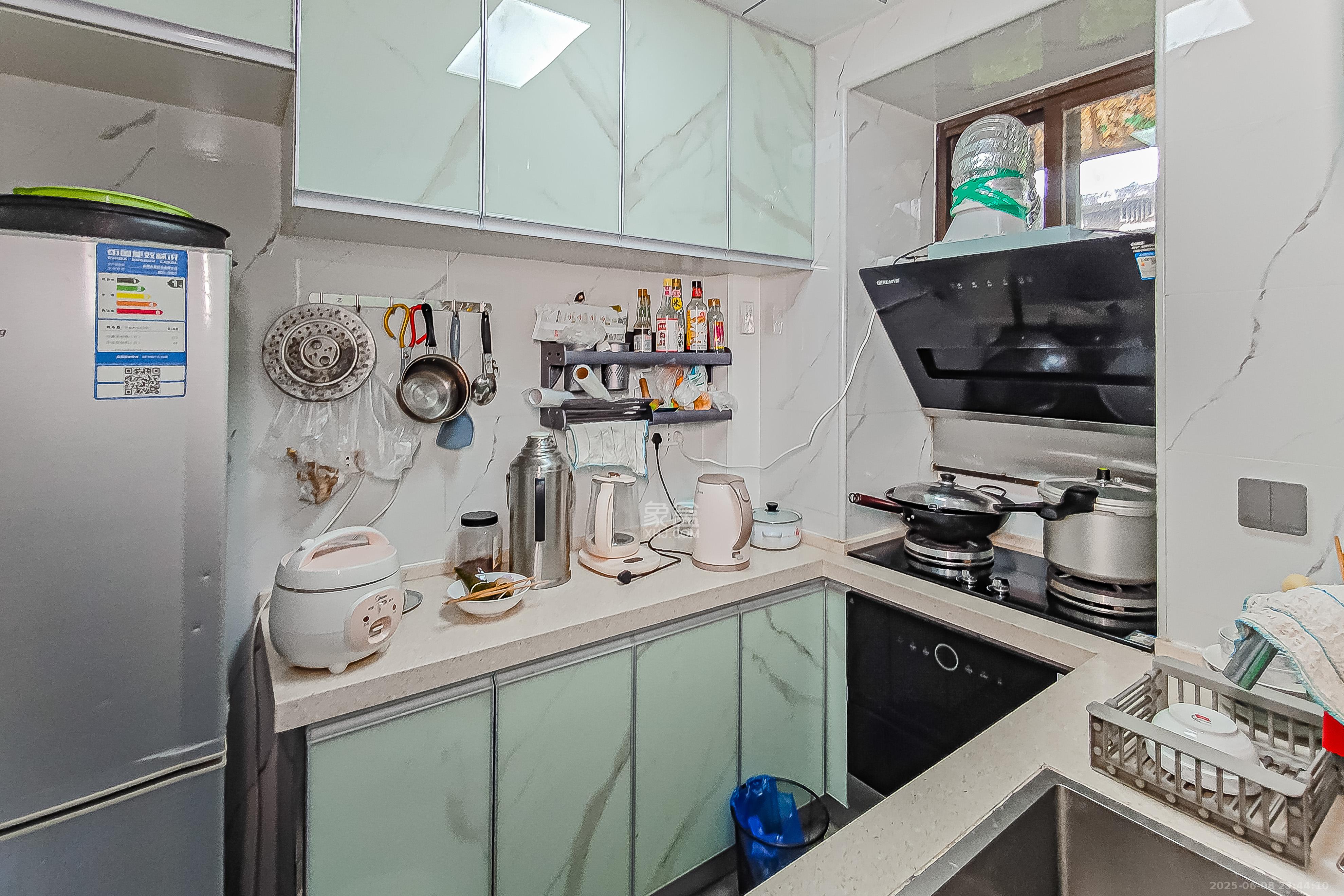 广济桥商务厅宿舍 2室2厅1卫 42.0万 广济桥商务厅宿舍 2室2厅1卫 42.0万厨房