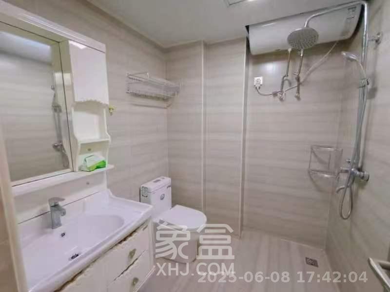 未来漫城  1室1厅1卫   1350.00元/月室内图