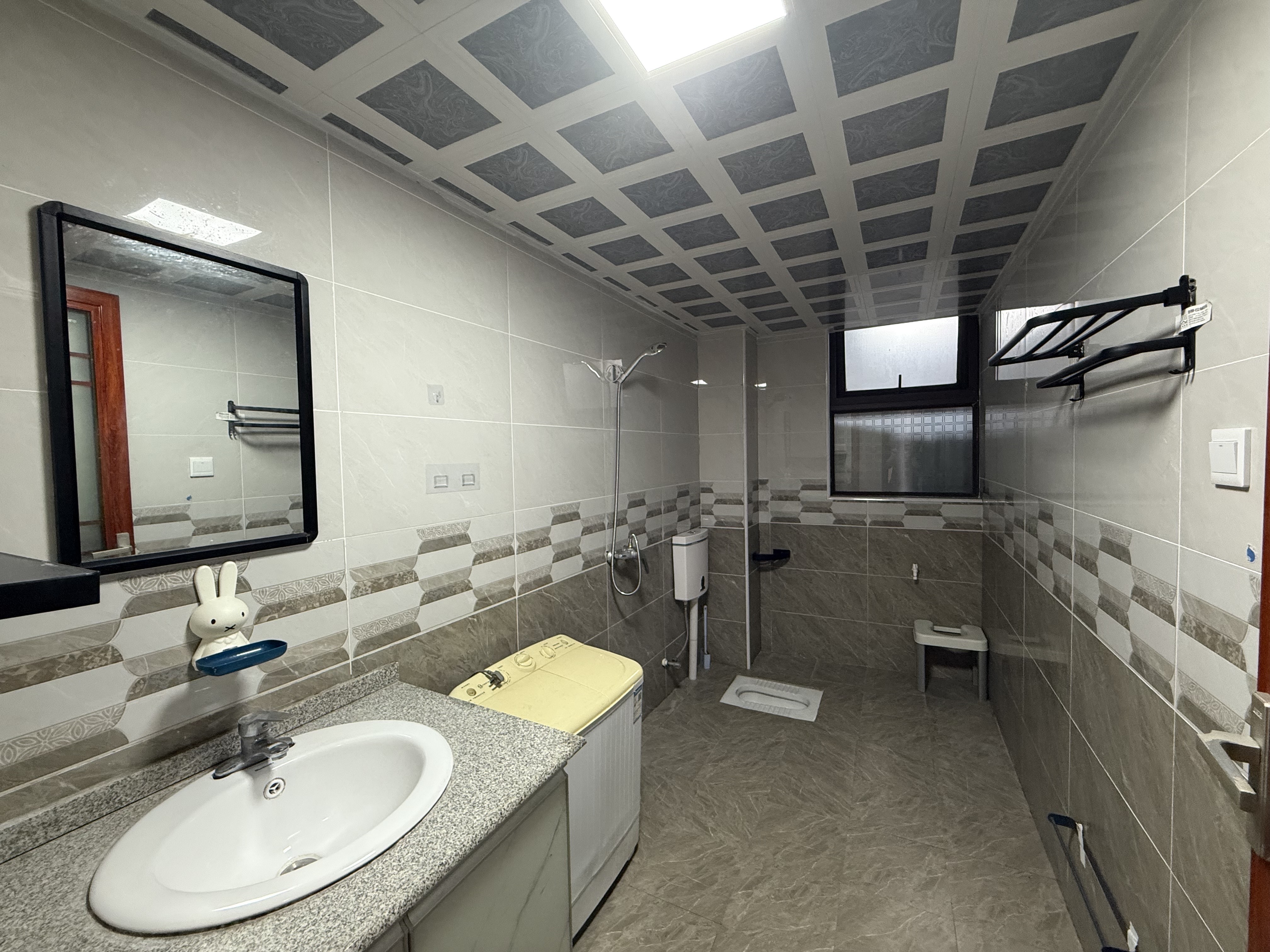 大同芙蓉  3室2厅1卫    3000.0元/月室内图