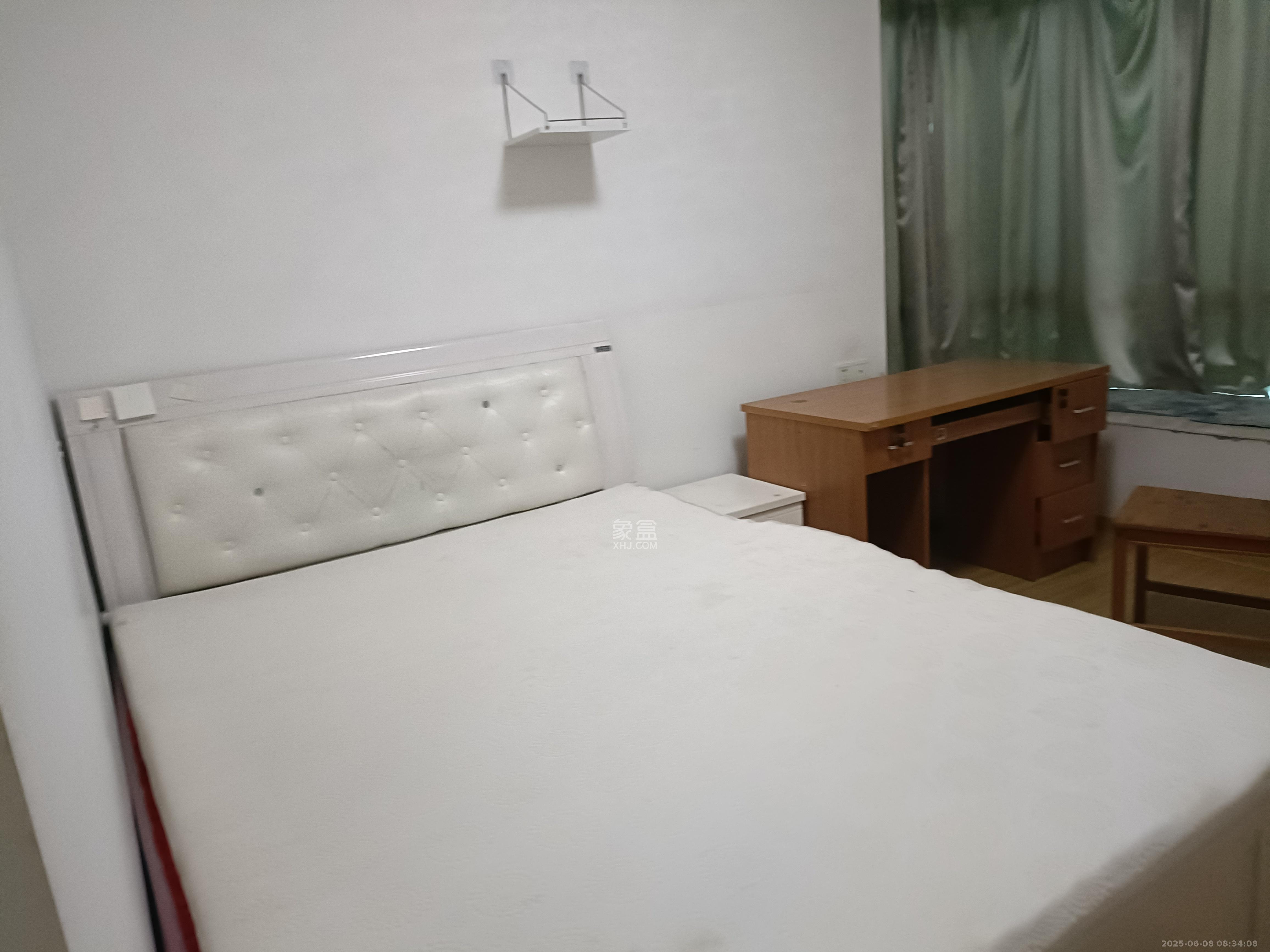 新城新世界一二三期  1室2厅1卫    2250.0元/月 新城新世界一二三期  1室2厅1卫    2250.0元/月室内图