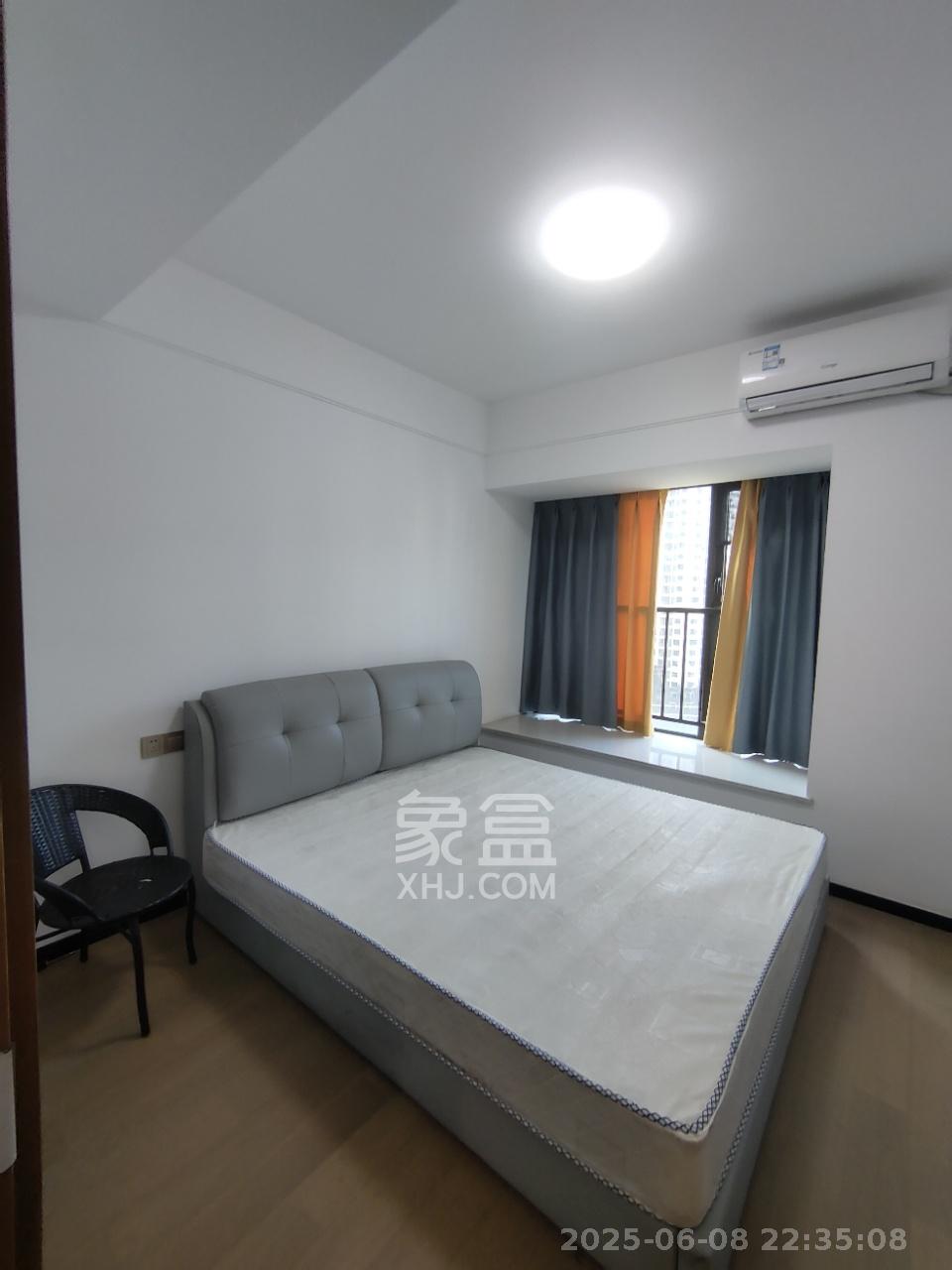 润和滨江府 4室2厅2卫 2500.0元/月 润和滨江府 4室2厅2卫 2500.0元/月室内图