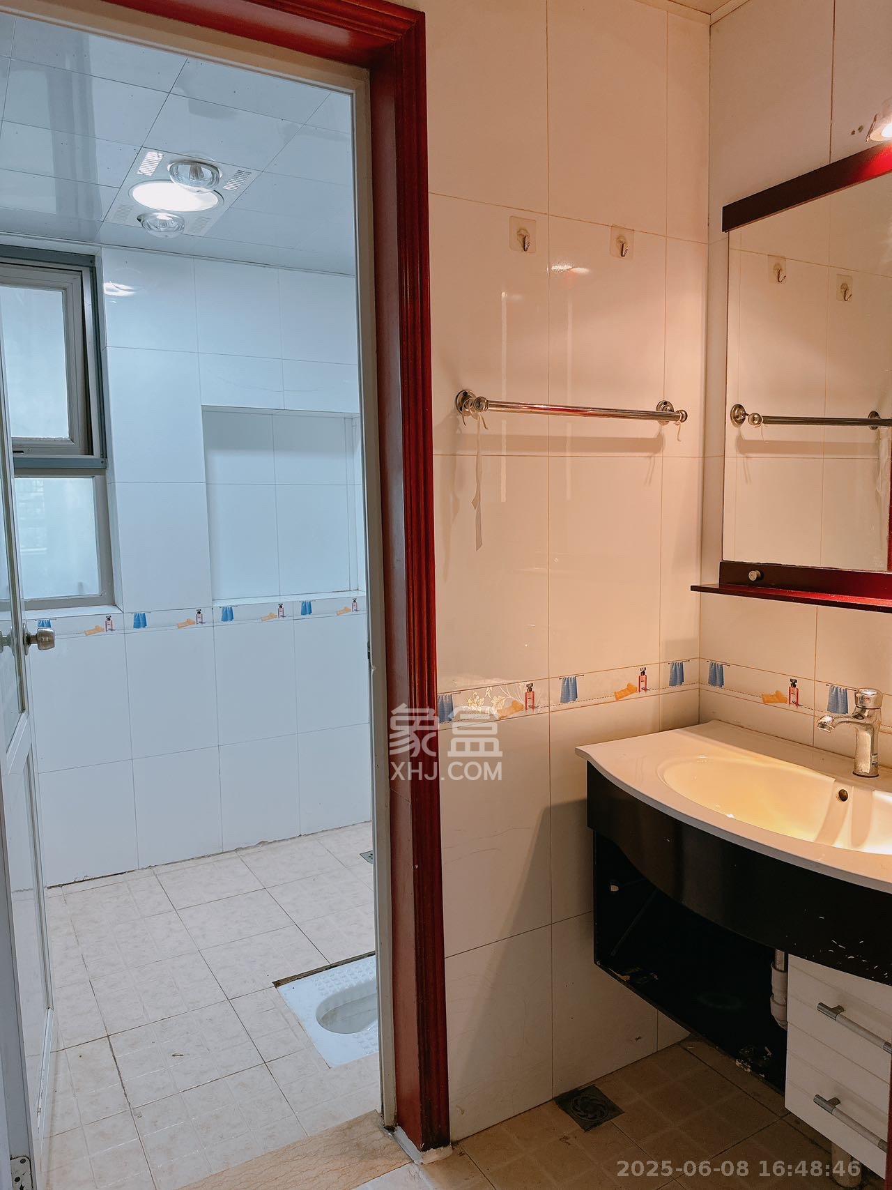 怡海星城 2室2厅1卫 1500.0元/月 怡海星城 2室2厅1卫 1500.0元/月室内图