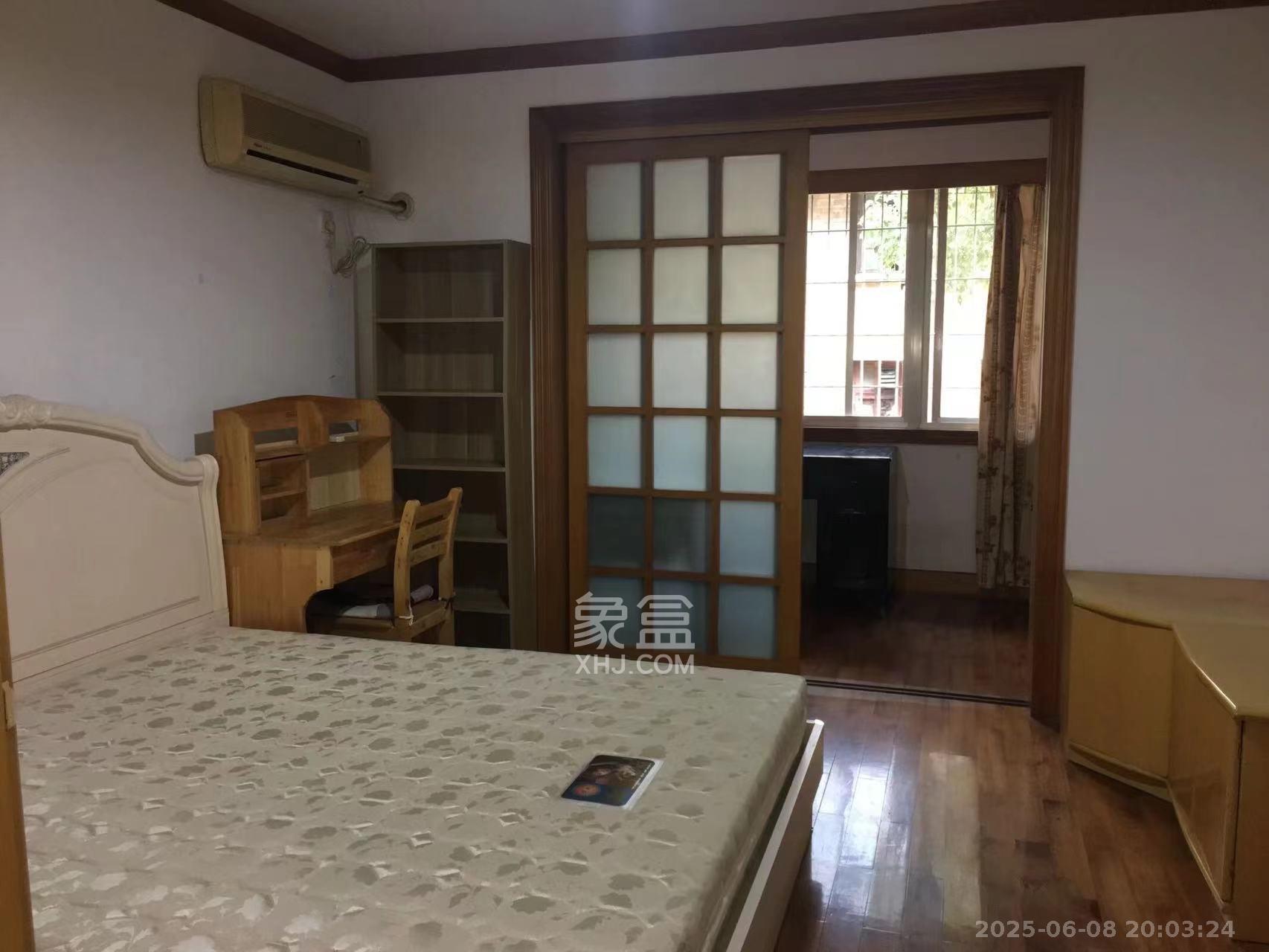 东塘电力院  1室2厅1卫   3200.00元/月室内图