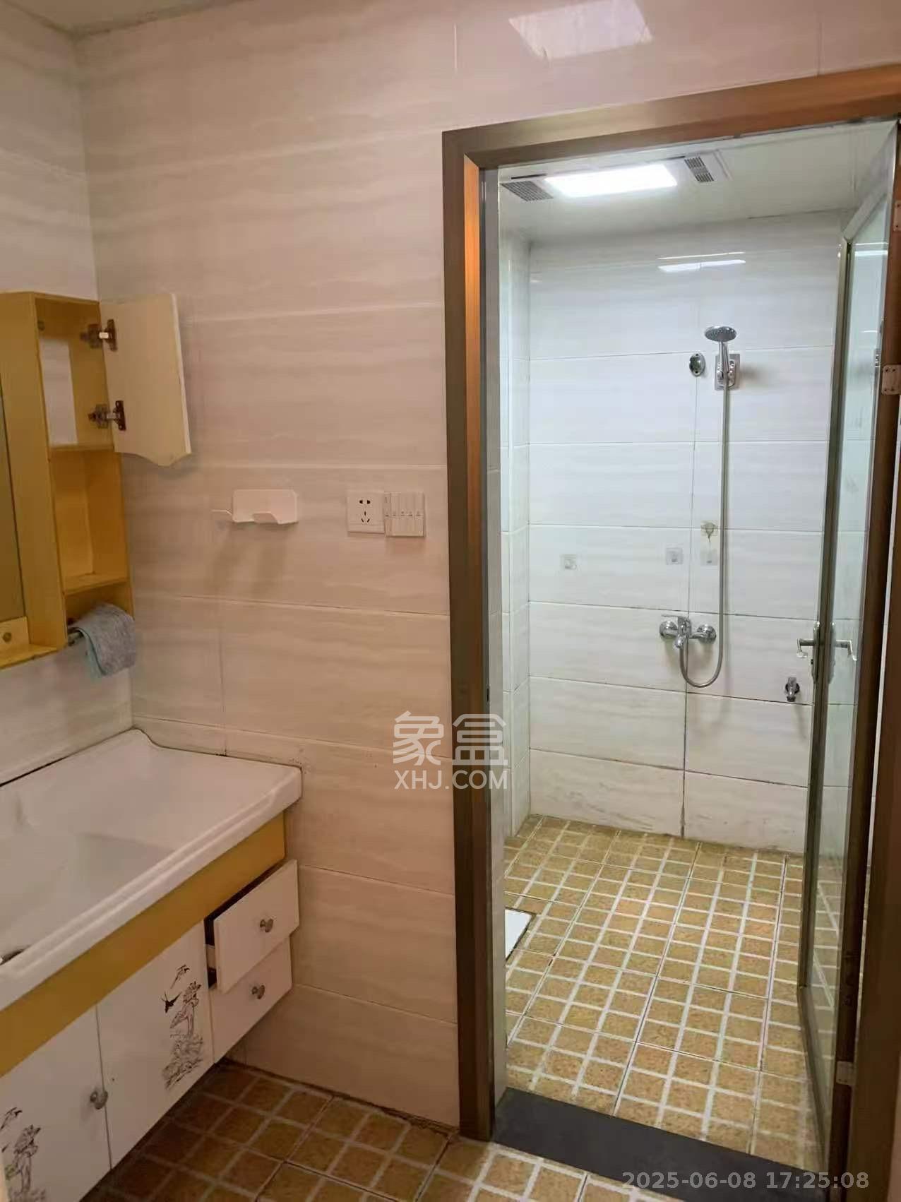 兴隆景苑  2室0厅0卫   2000.00元/月室内图