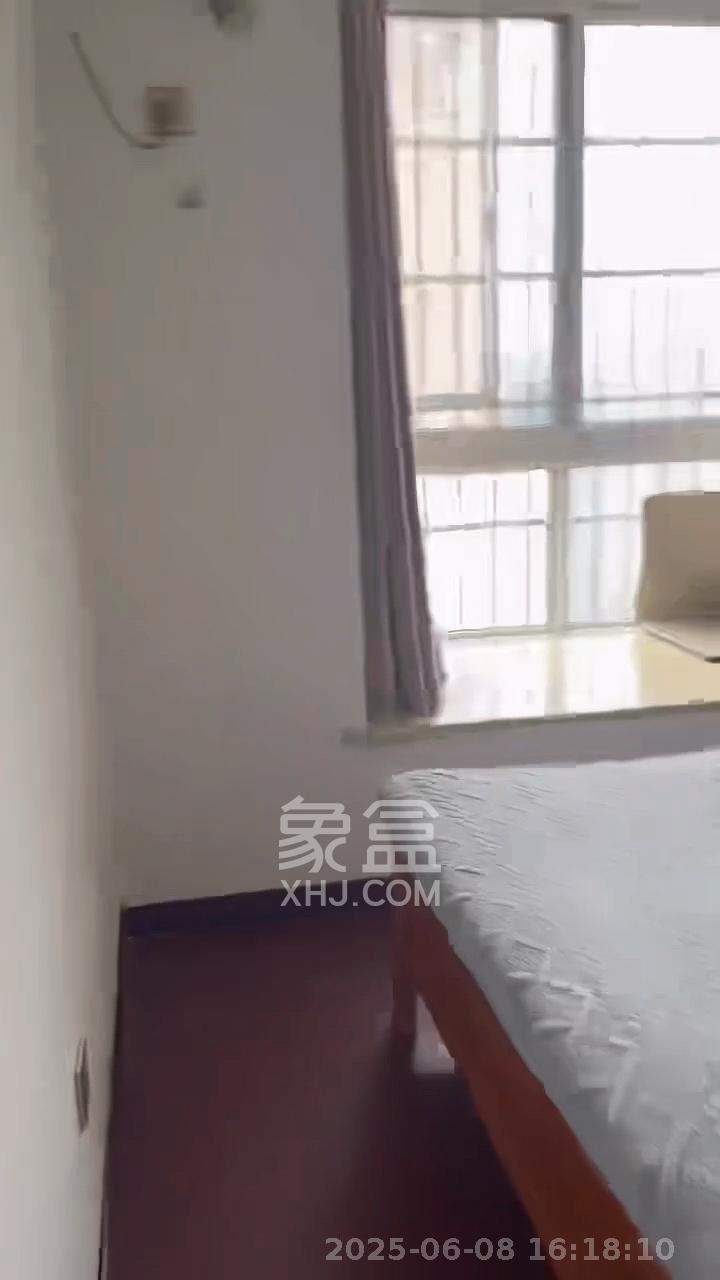 先锋东外滩  2室2厅1卫   2500.00元/月室内图