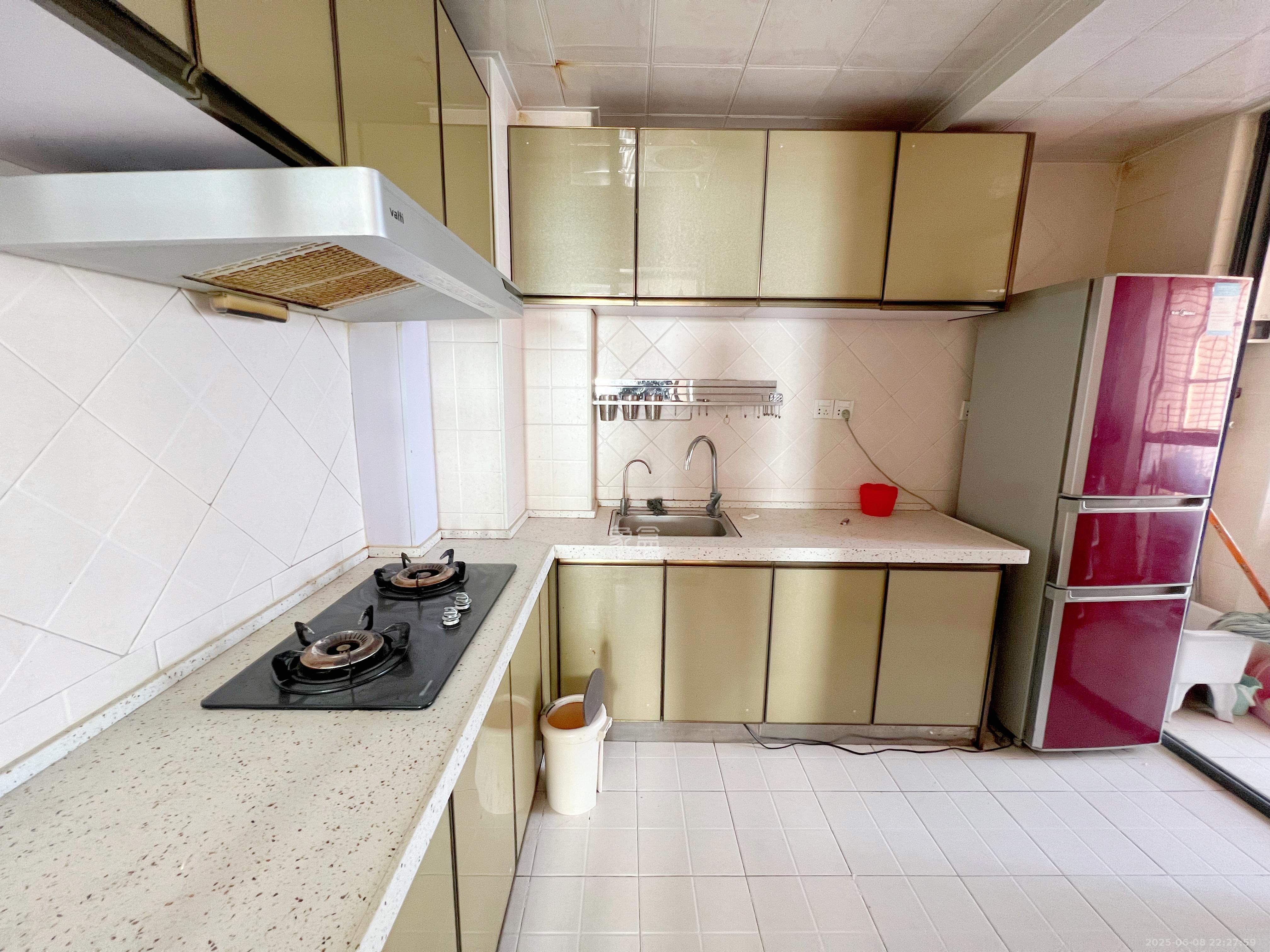 中城丽景香山园  2室2厅1卫    3000.0元/月室内图