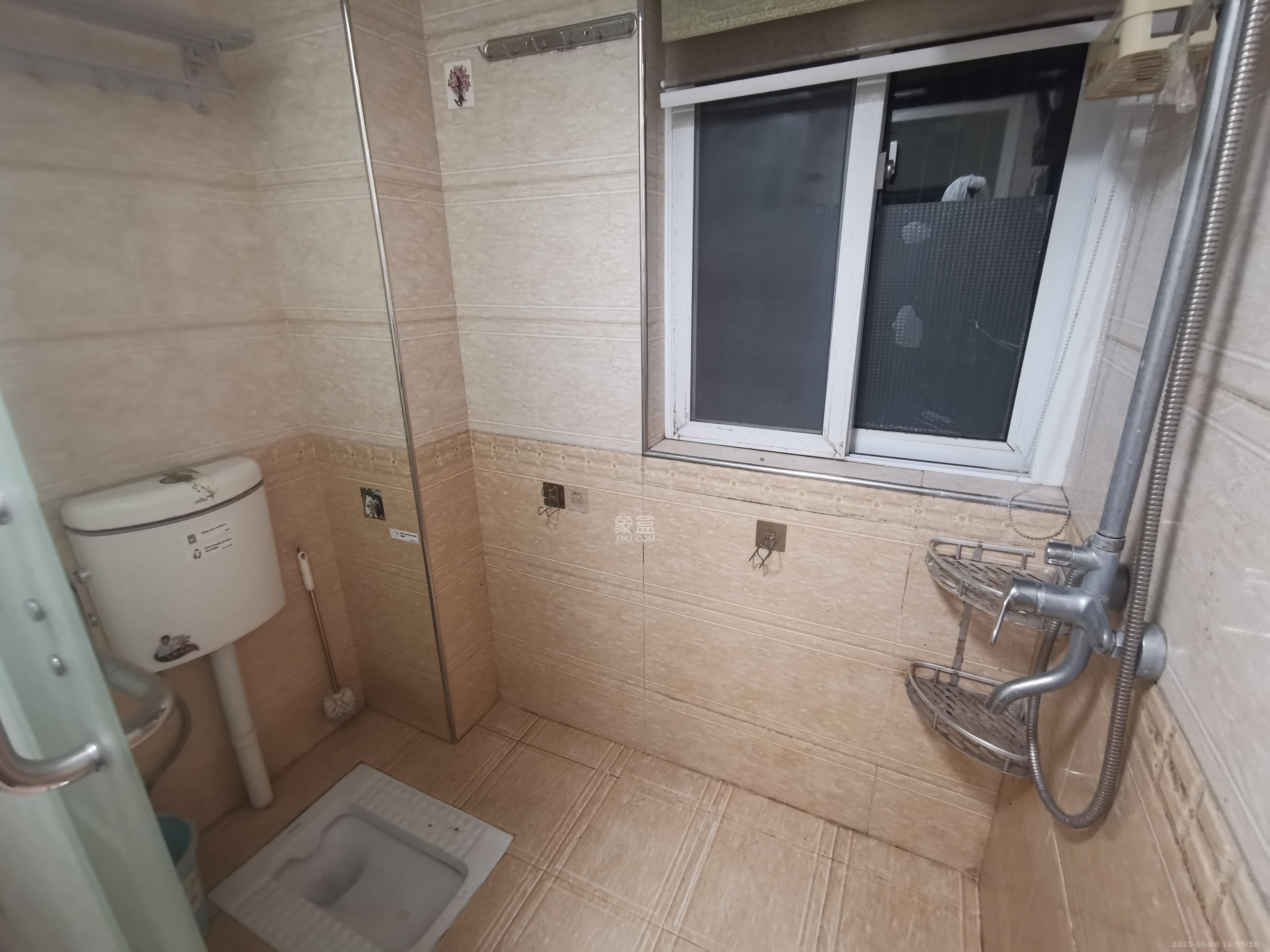 湘府十城(汇财御景湾新寓,汇财国际) 1室2厅1卫 2400.0元/月 湘府十城(汇财御景湾新寓,汇财国际) 1室2厅1卫 2400.0元/月室内图