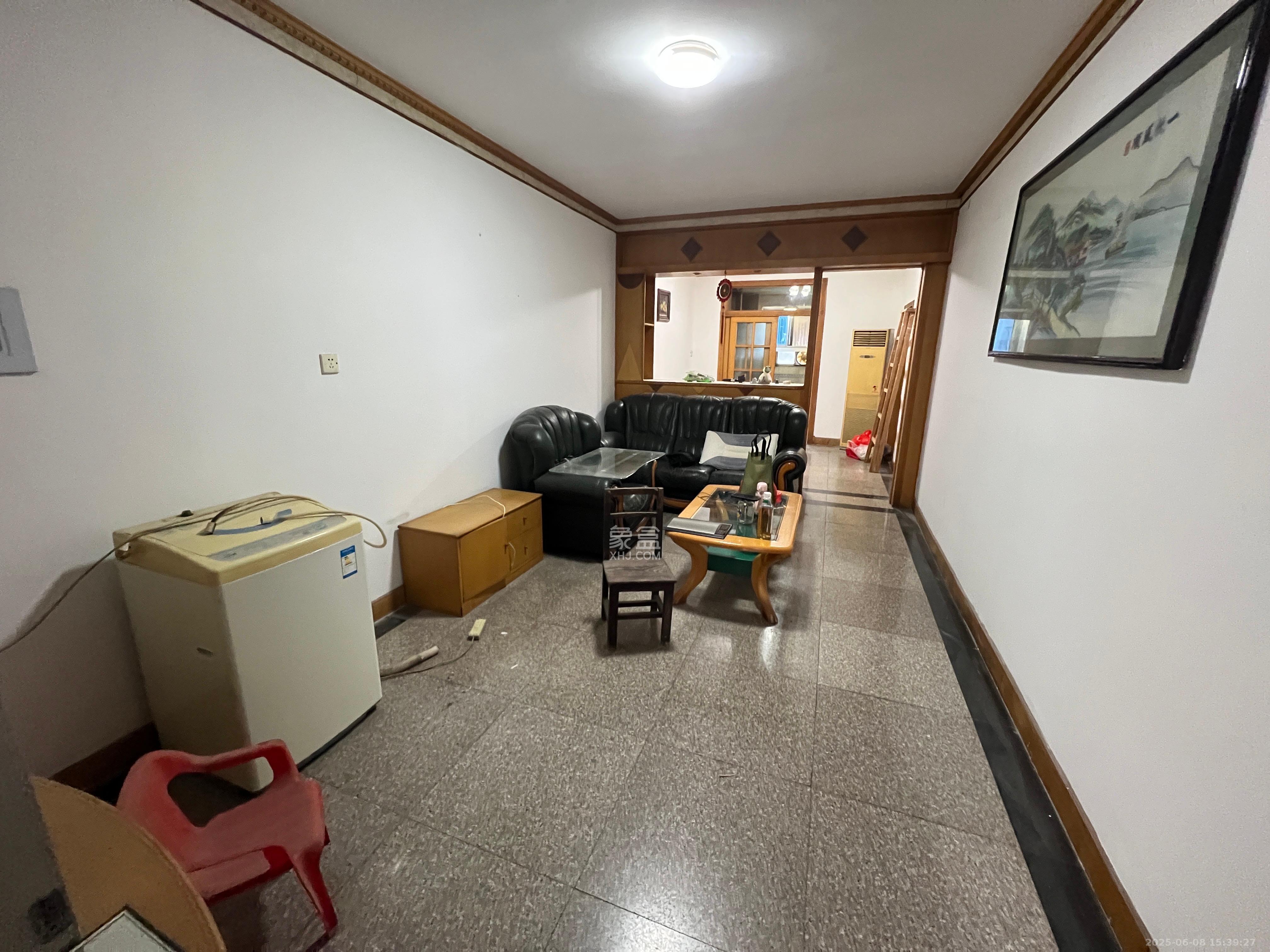 湖南第六工程有限公司机关小区(六公司机关大院) 3室1厅1卫 1500.0元/月 湖南第六工程有限公司机关小区(六公司机关大院) 3室1厅1卫 1500.0元/月室内图