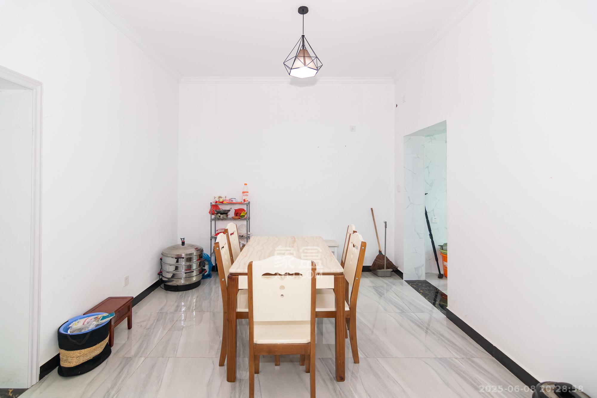 红旺大市场  3室2厅2卫    46.0万 红旺大市场  3室2厅2卫    46.0万其他