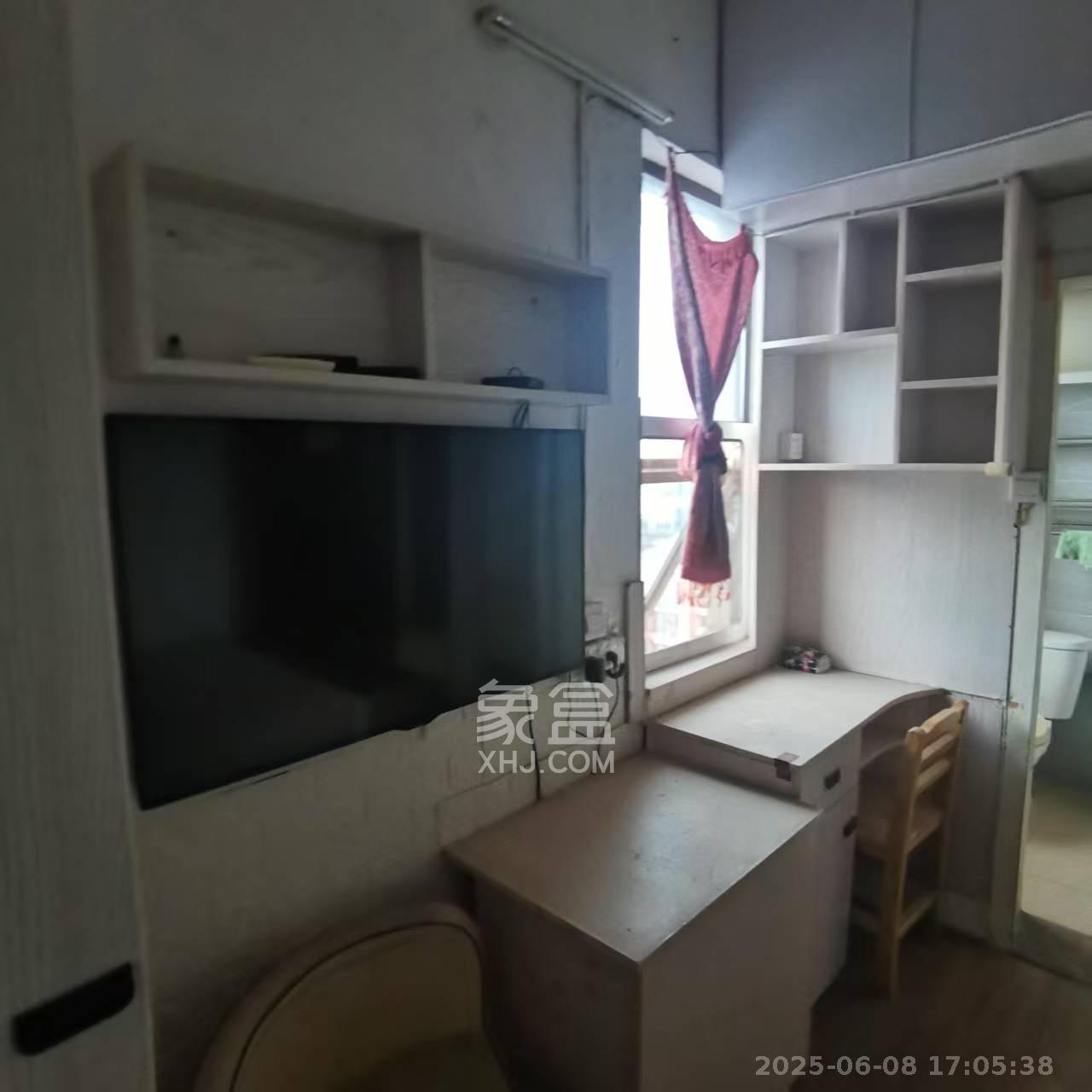 长盛上东区  1室1厅1卫    1200.0元/月室内图