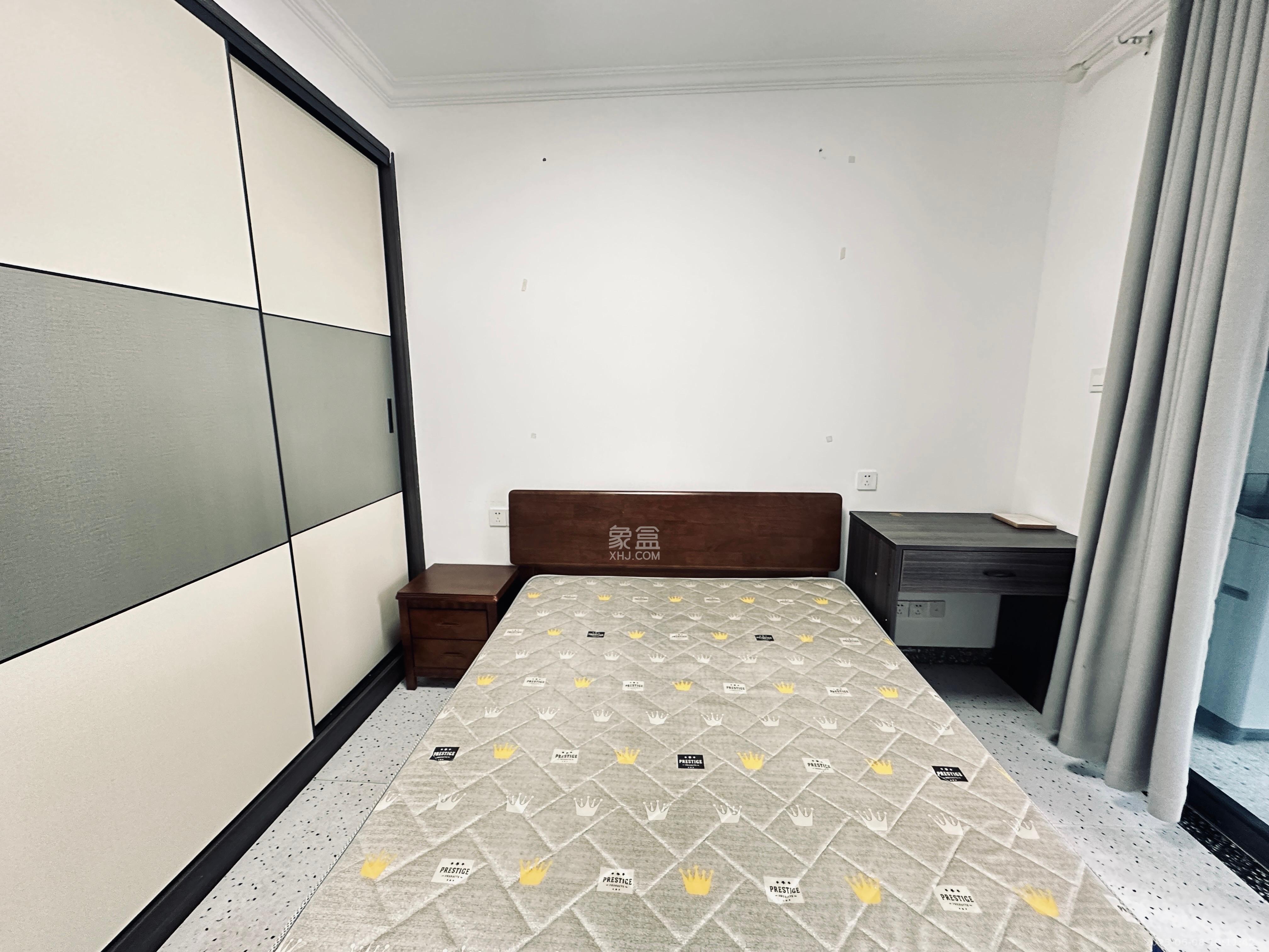 吉泰园安置小区  2室2厅1卫   2600.00元/月室内图