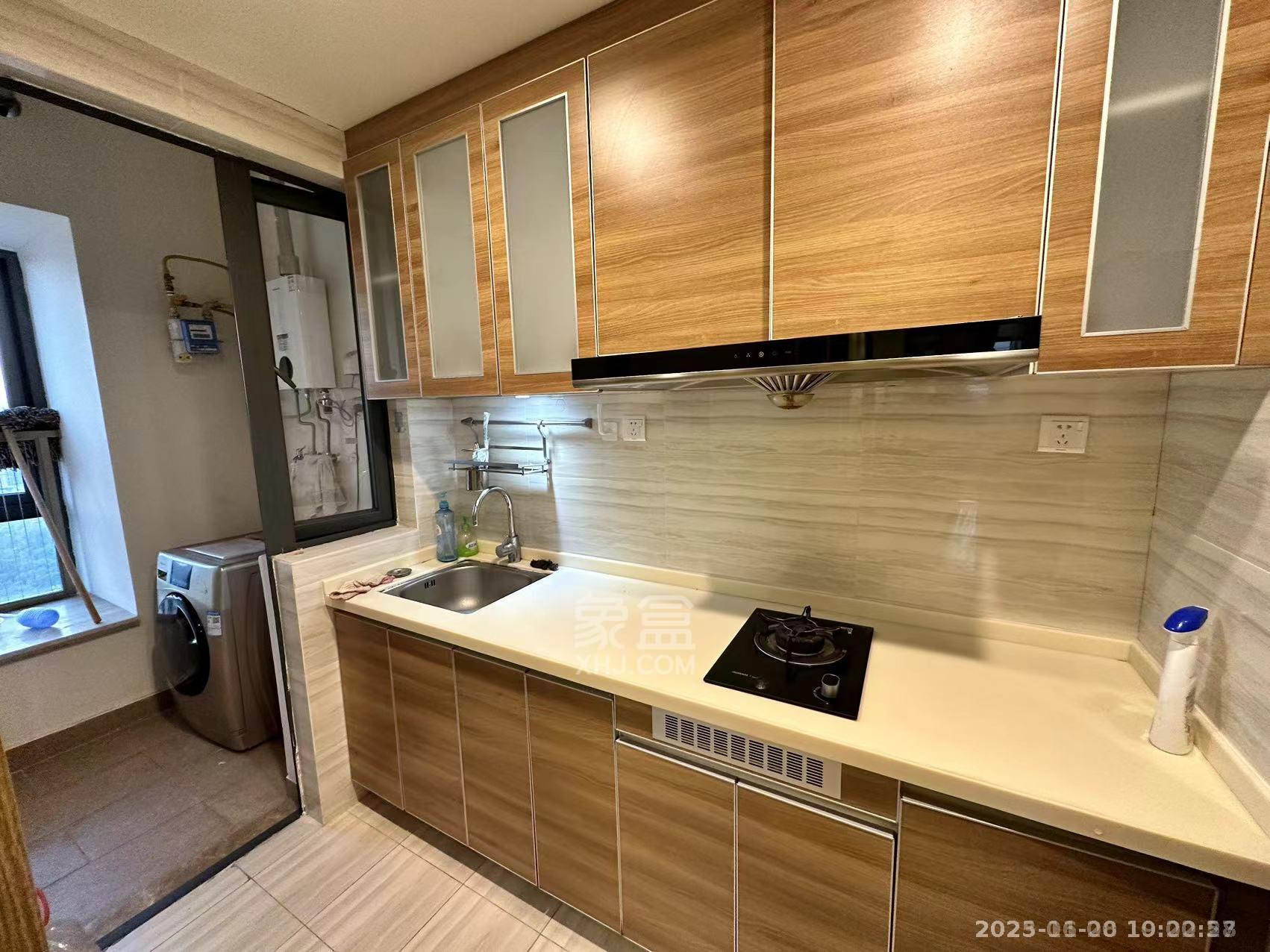 恒大御景湾 2室2厅1卫 1600.0元/月 恒大御景湾 2室2厅1卫 1600.0元/月室内图