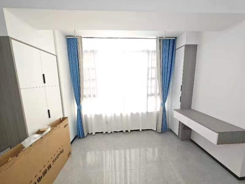 俊景万和城  1室1厅1卫    1500.0元/月室内图