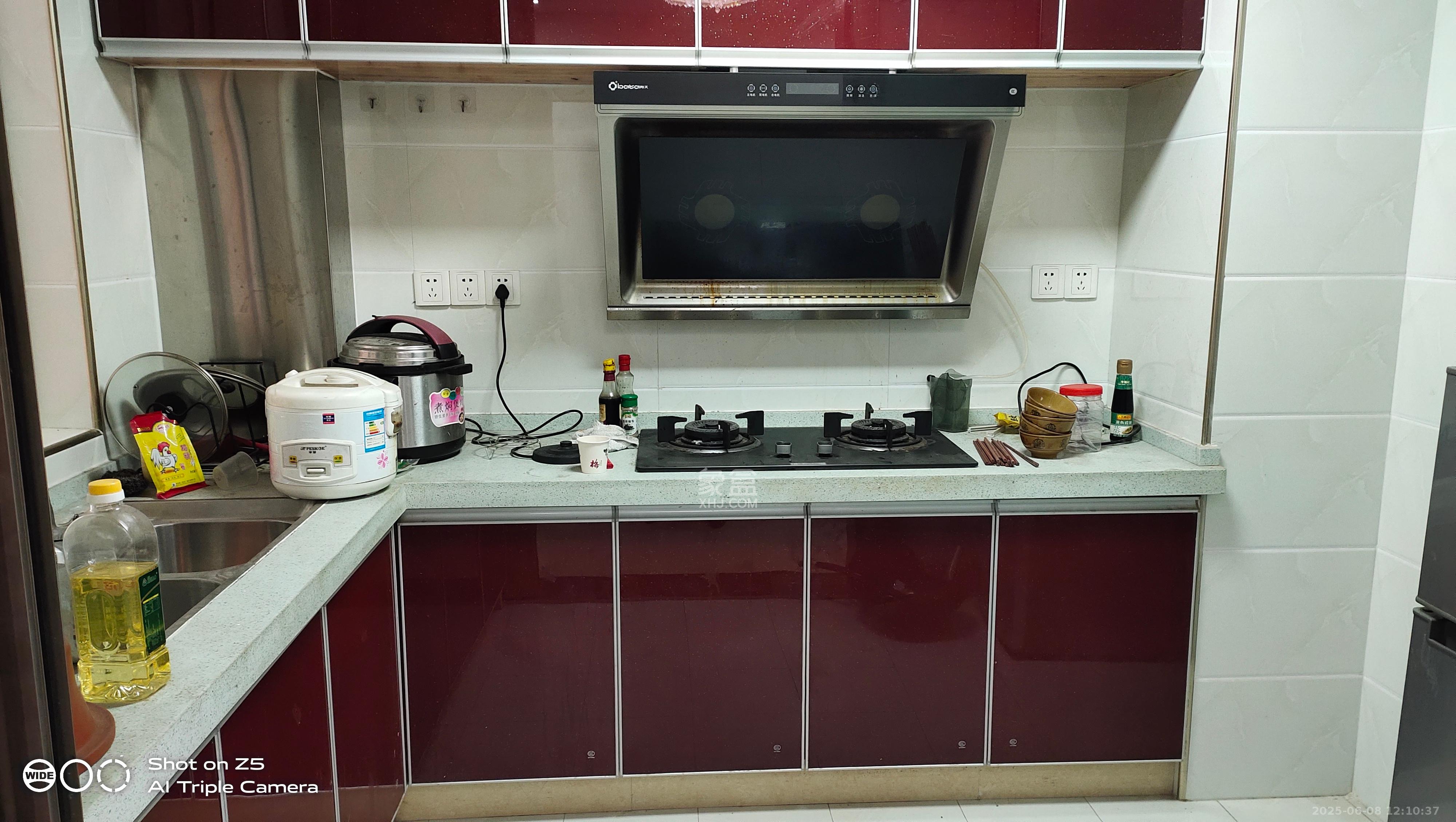 恒广国际景园一二区  4室2厅2卫    3200.0元/月室内图