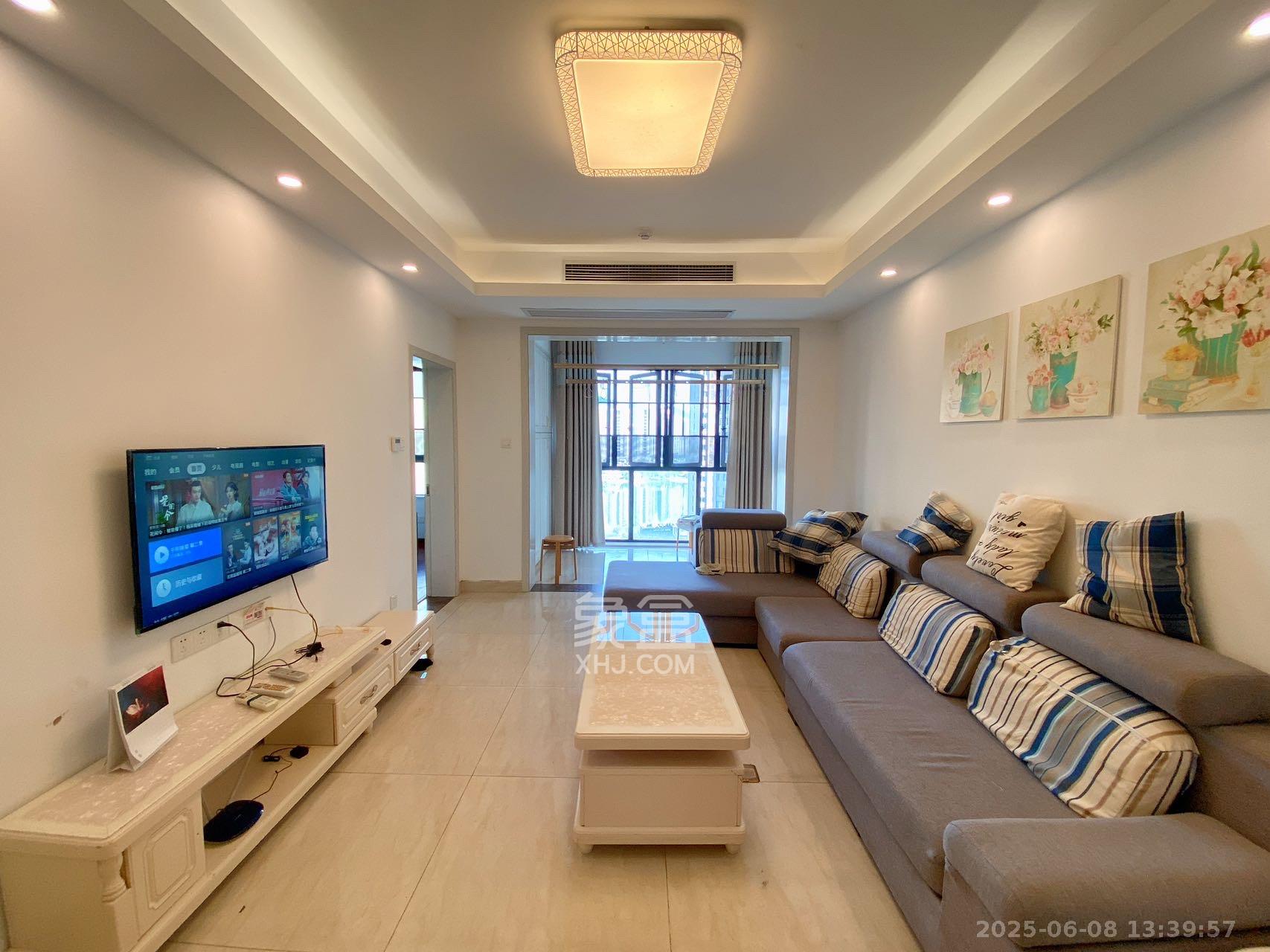 中建梅溪湖中心  4室2厅2卫   3200.00元/月室内图