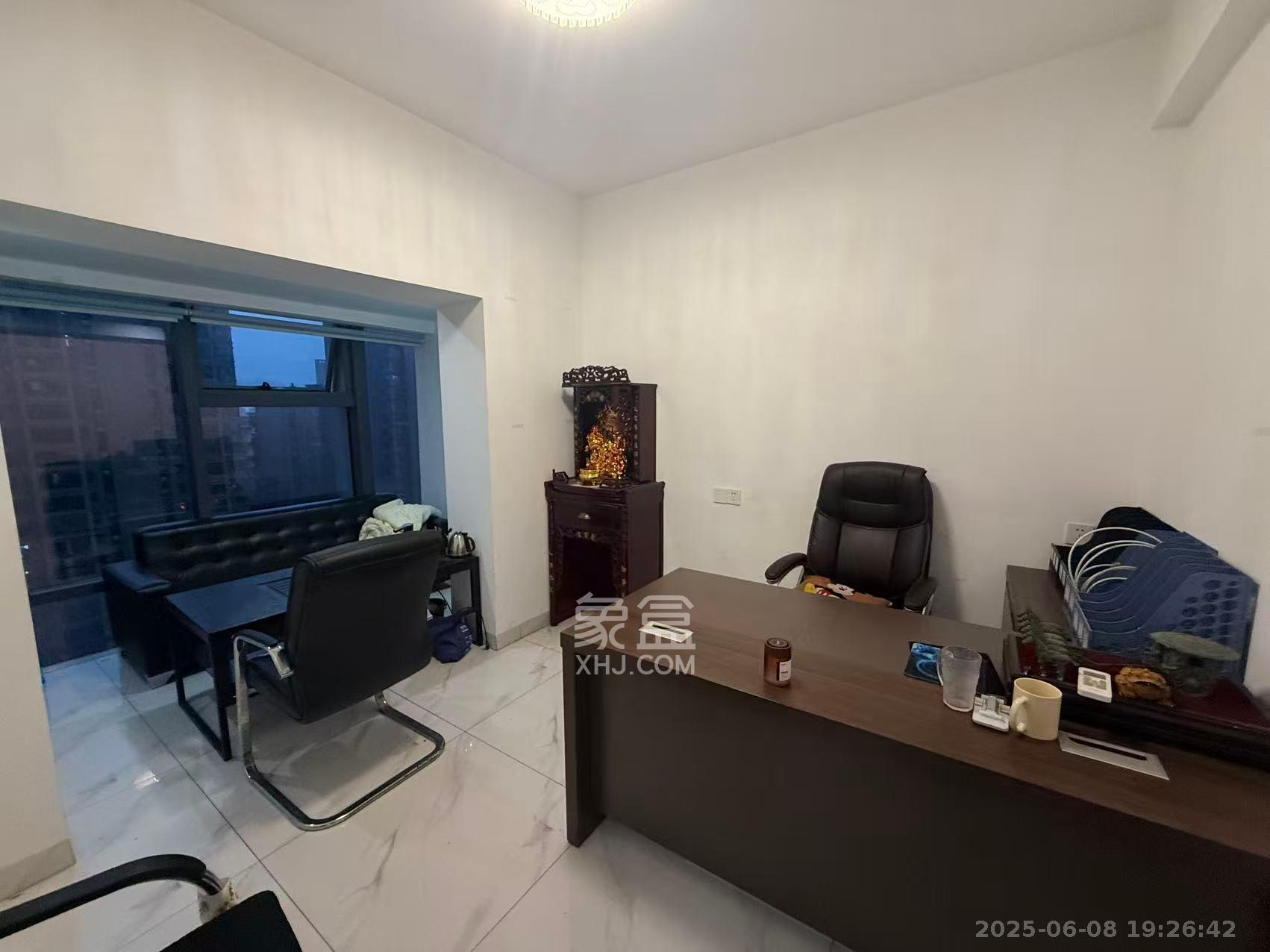 裕天国际商汇中心   100.0㎡      2800.0元/月室内图