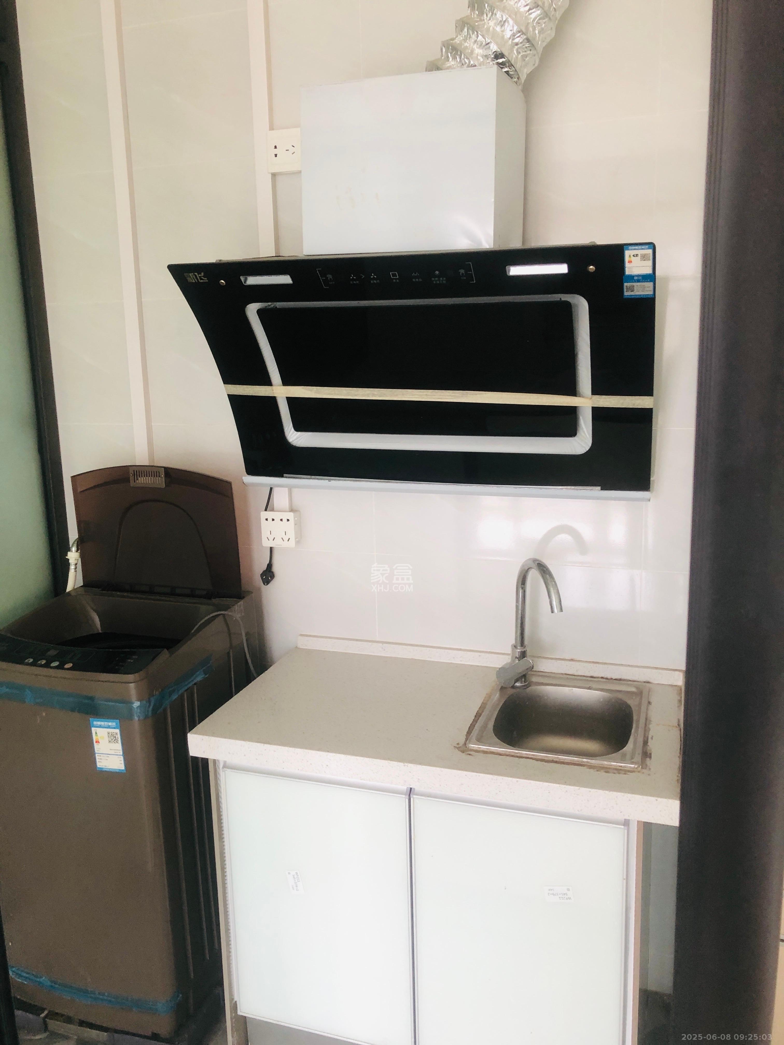 高升小区 1室1厅1卫 1280.0元/月 高升小区 1室1厅1卫 1280.0元/月室内图