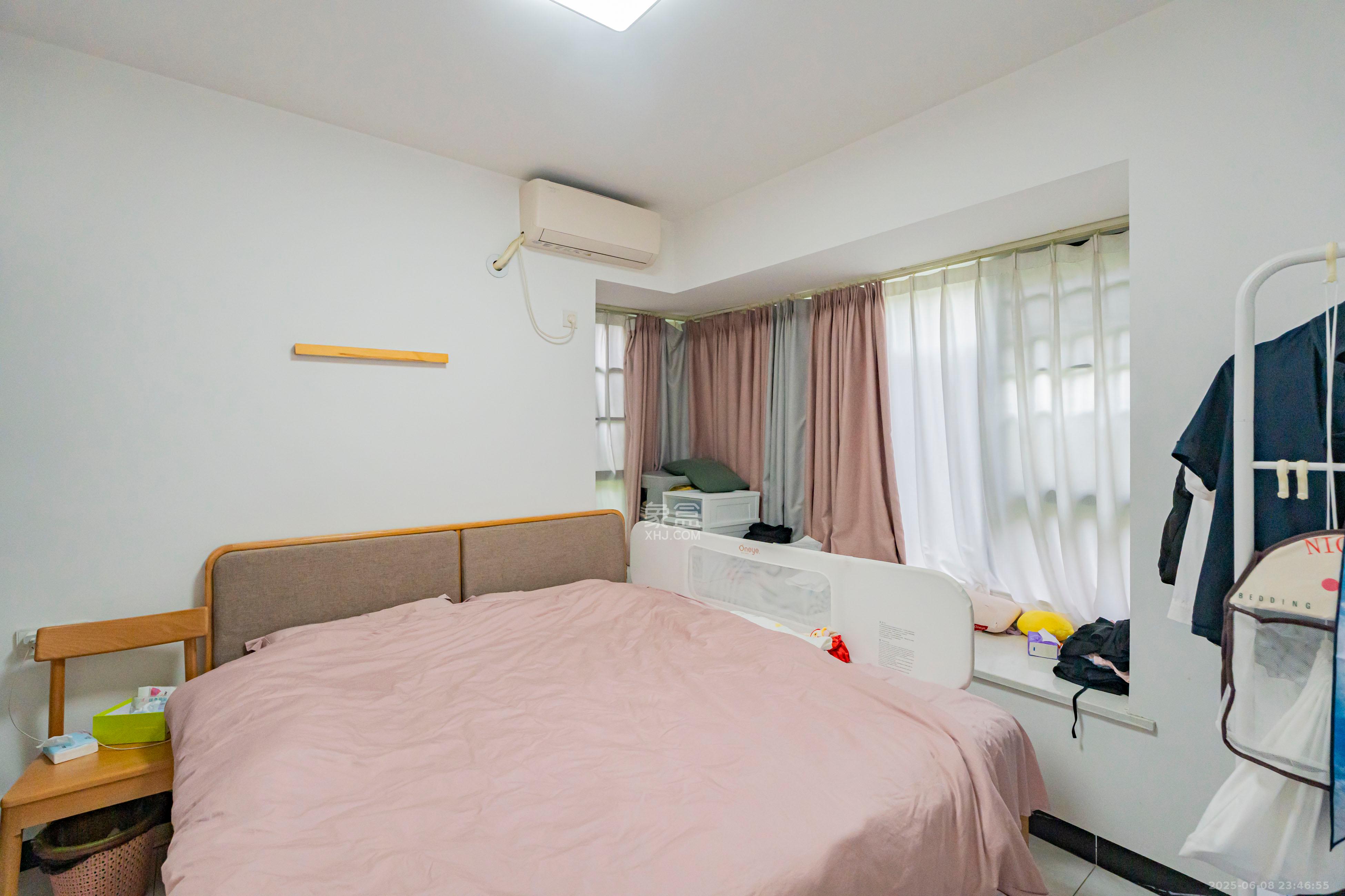 天健城  3室1厅1卫    138.0万 天健城  3室1厅1卫    138.0万卧室