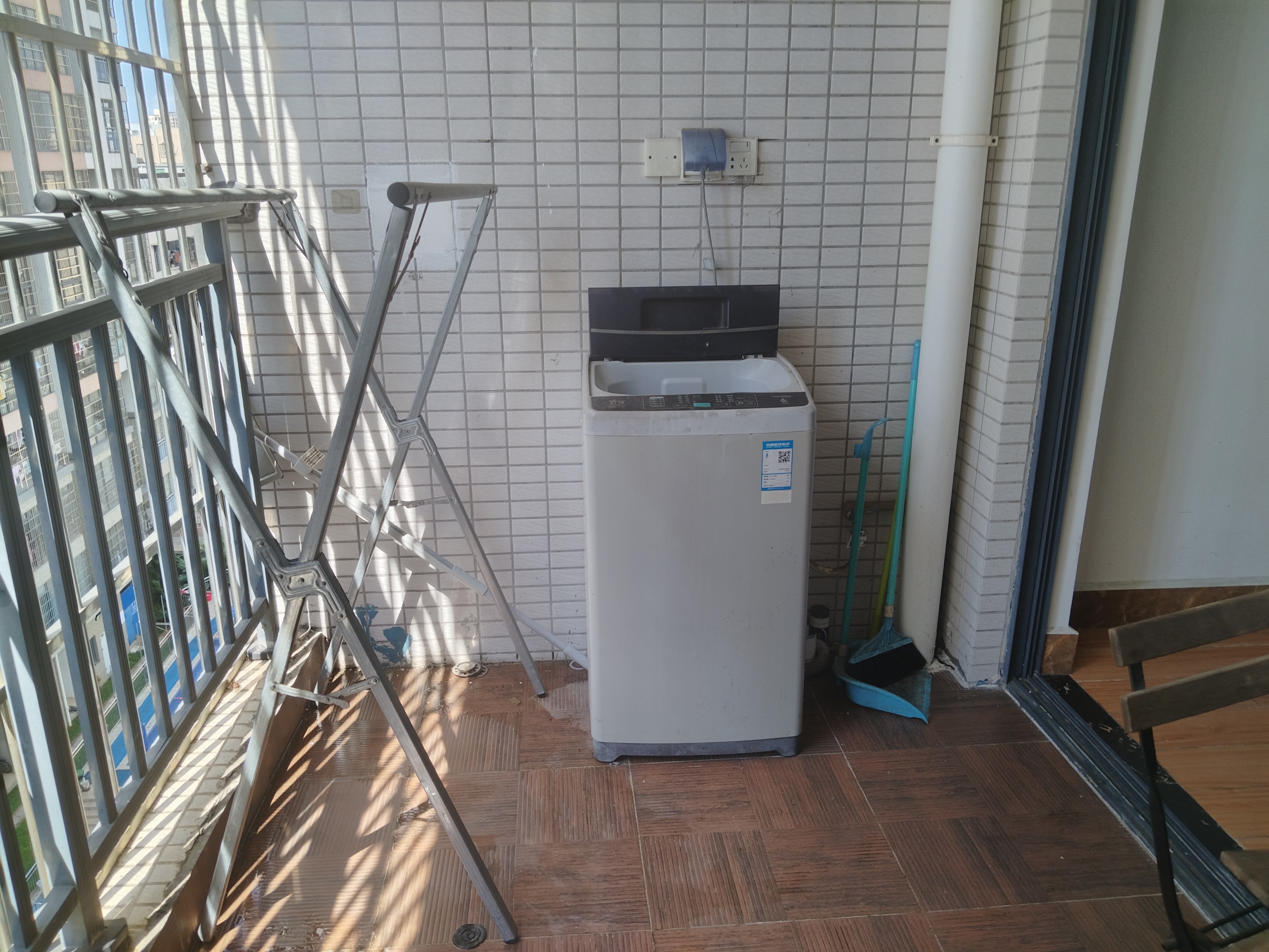 盛世一品  1室1厅1卫   1350.00元/月室内图