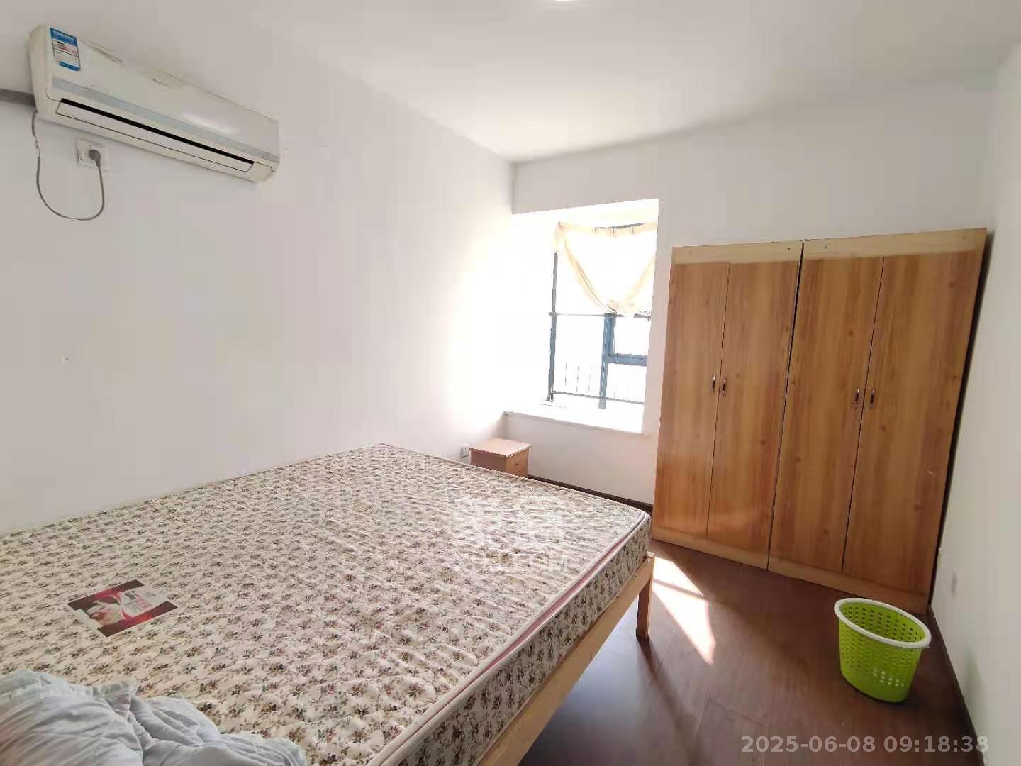 长房时代城  2室2厅1卫   2400.00元/月室内图