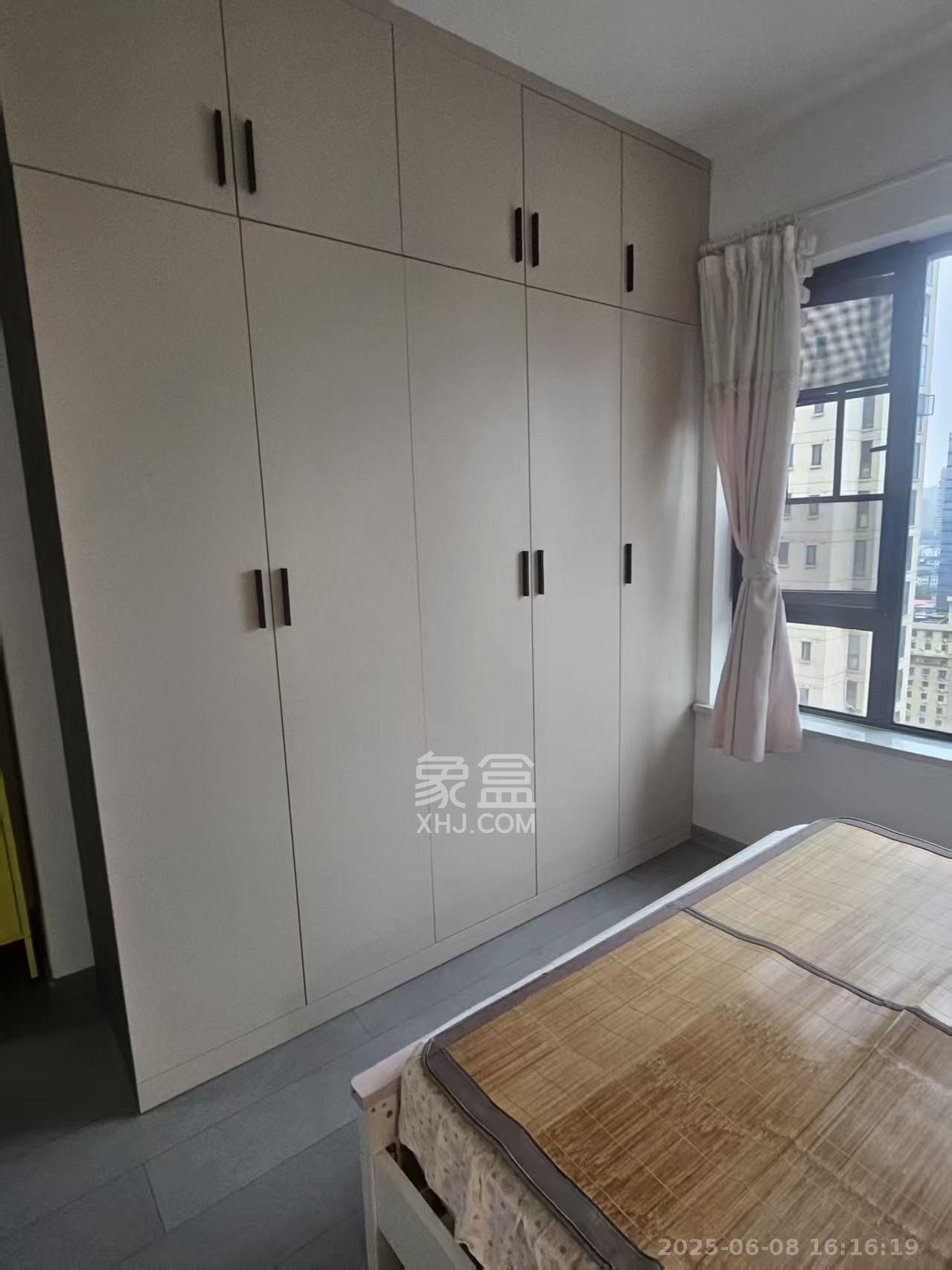 韭菜园嘉苑  3室2厅2卫   6000.00元/月室内图