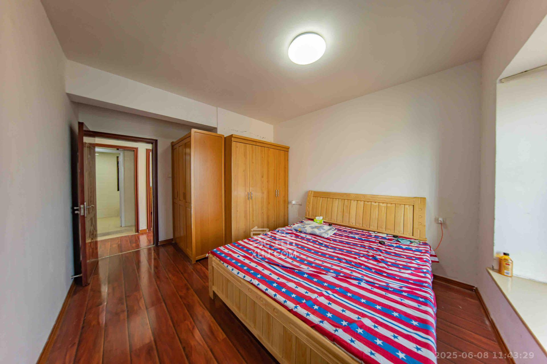 江山帝景哈佛  2室2厅1卫    1800.0元/月 江山帝景哈佛  2室2厅1卫    1800.0元/月室内图