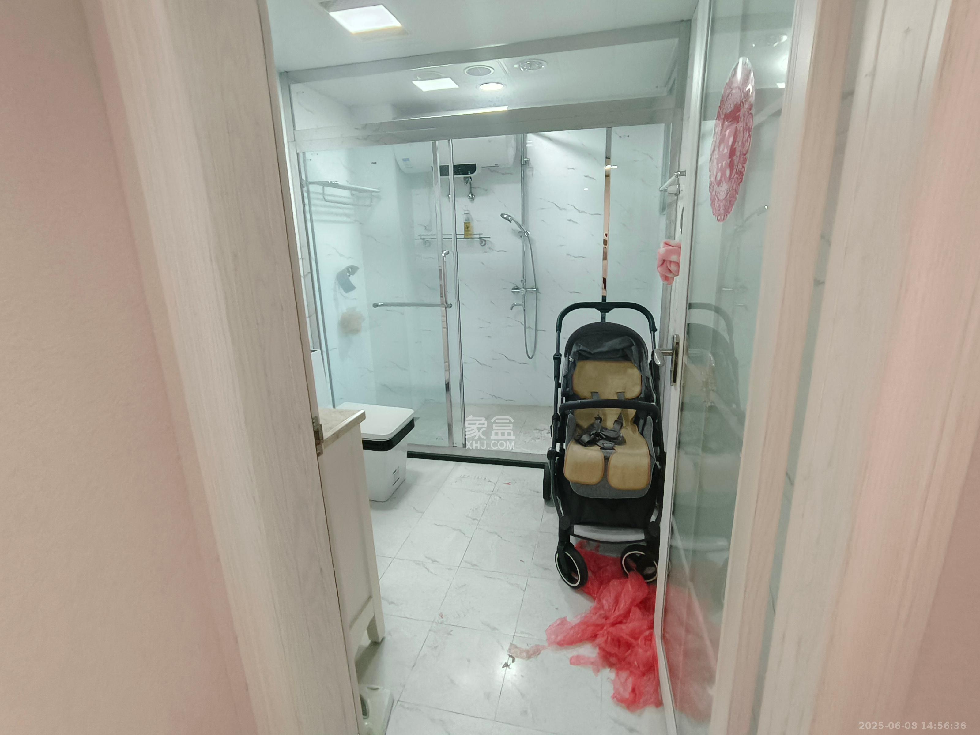 长房时代城  3室2厅2卫   4000.00元/月室内图