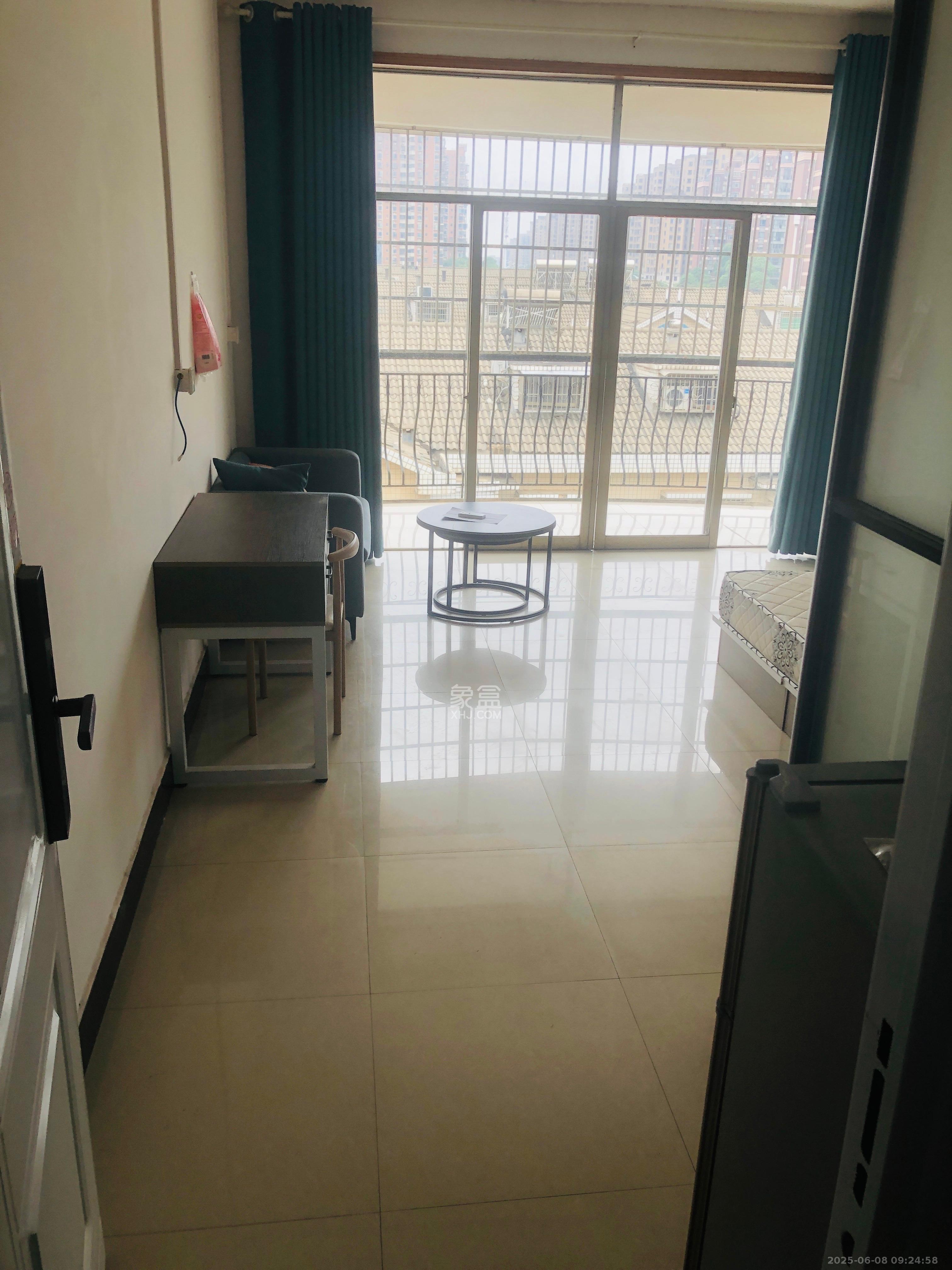 高升小区 1室1厅1卫 1280.0元/月 高升小区 1室1厅1卫 1280.0元/月室内图