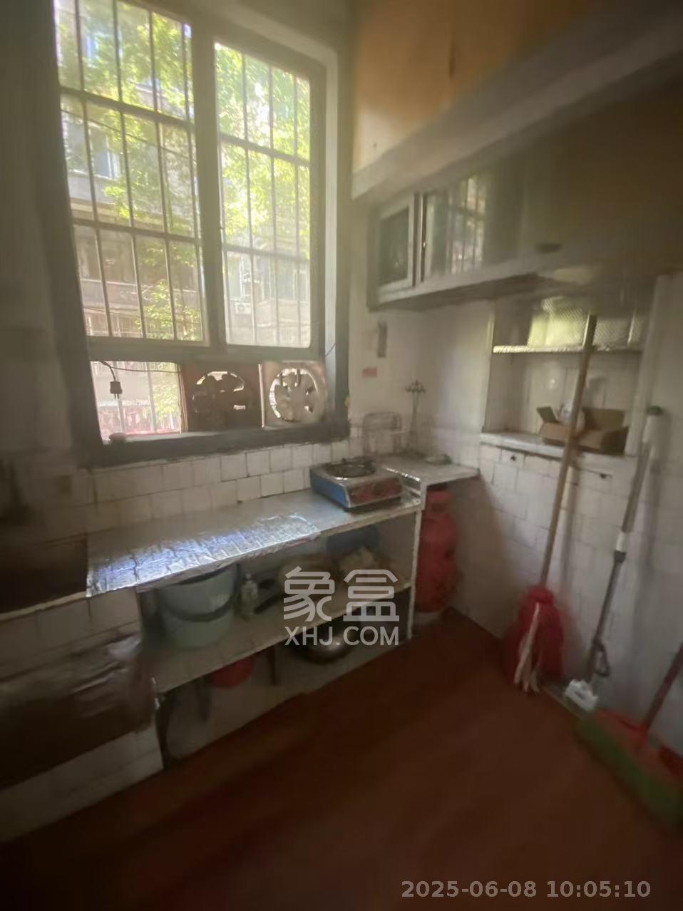 向韶村  2室1厅1卫    1500.0元/月室内图