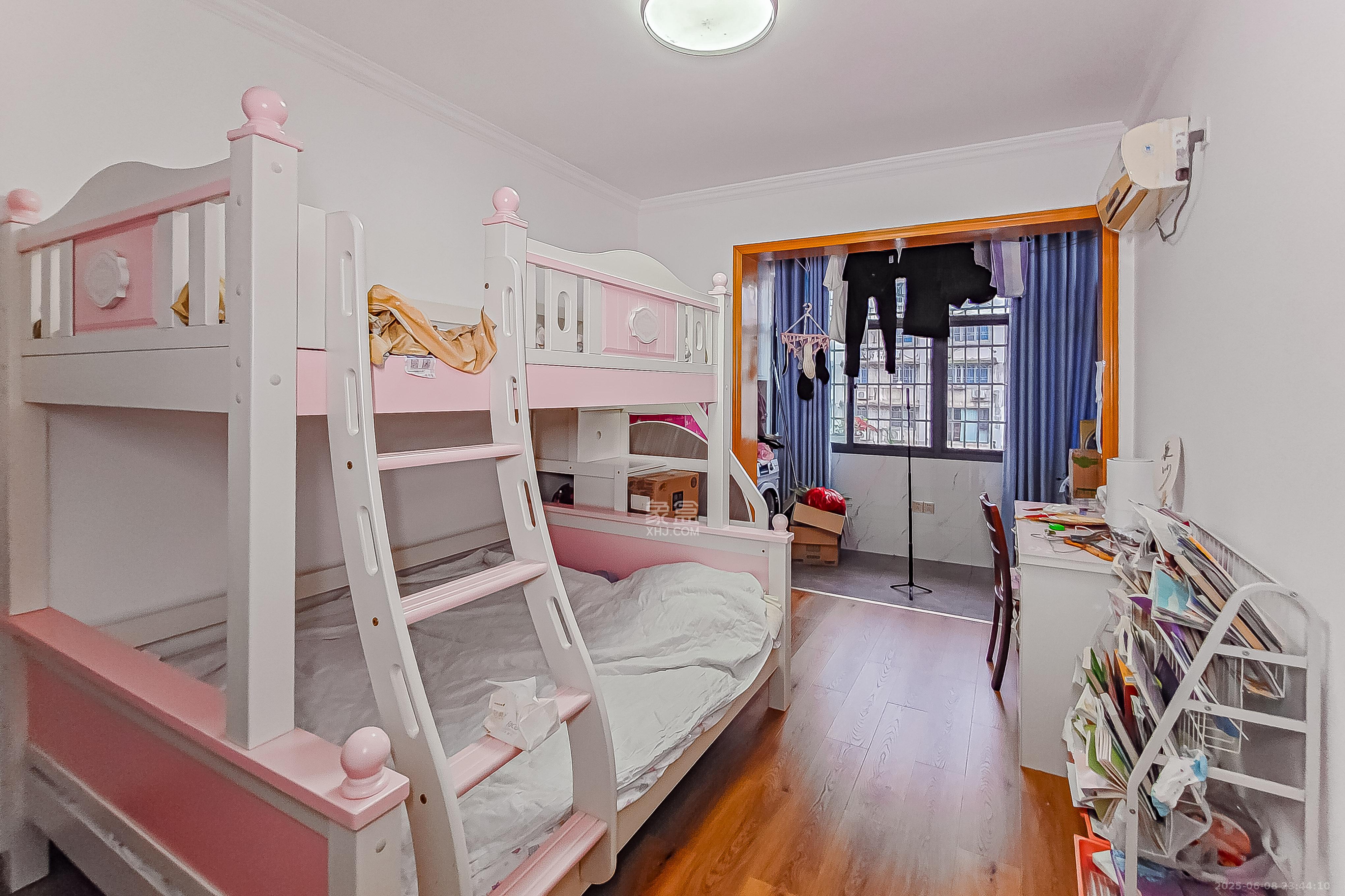 广济桥商务厅宿舍 2室2厅1卫 42.0万 广济桥商务厅宿舍 2室2厅1卫 42.0万卧室